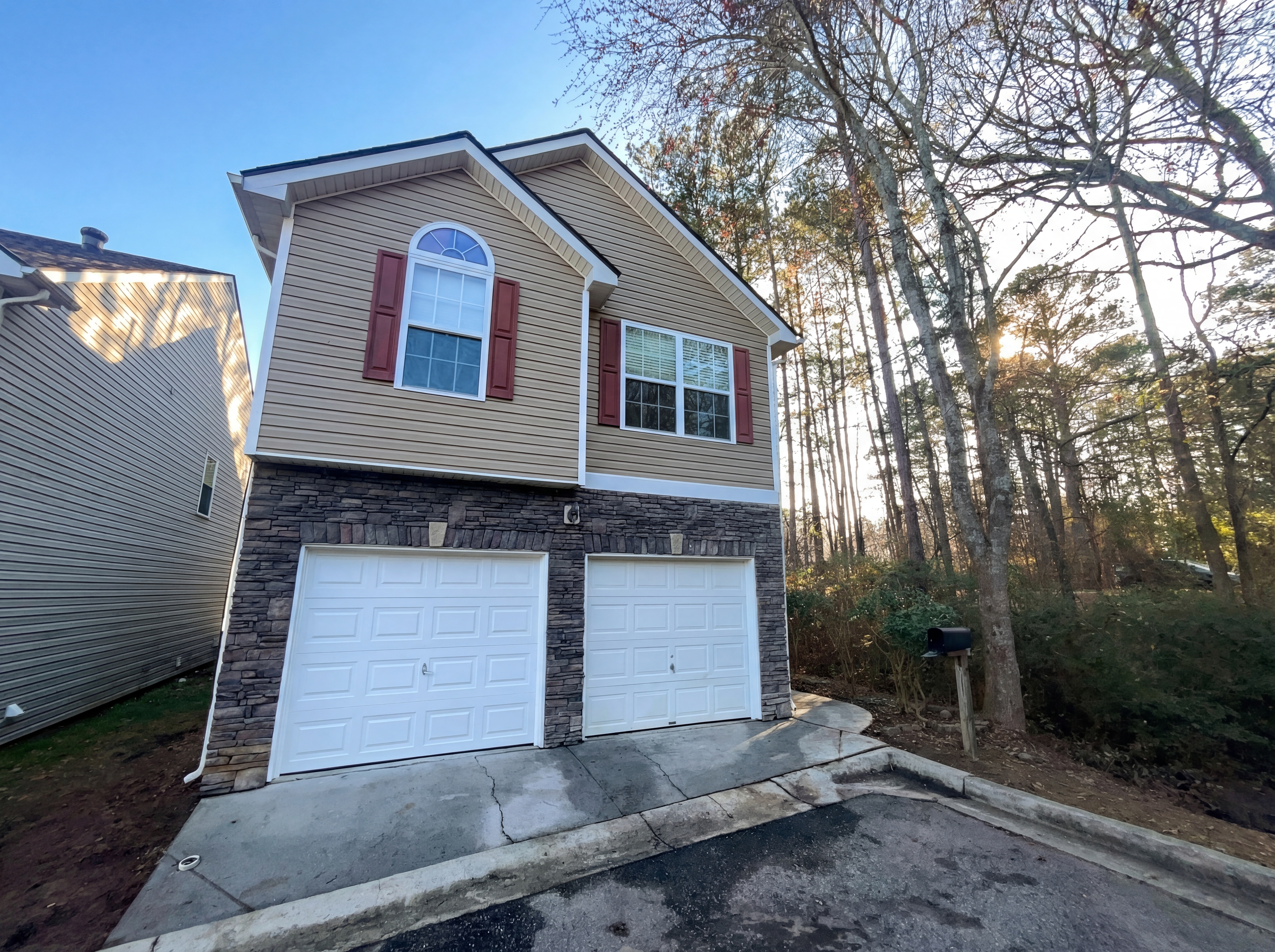 Photo 19 of 22 of 1630 Tigris Ct, Atlanta, GA