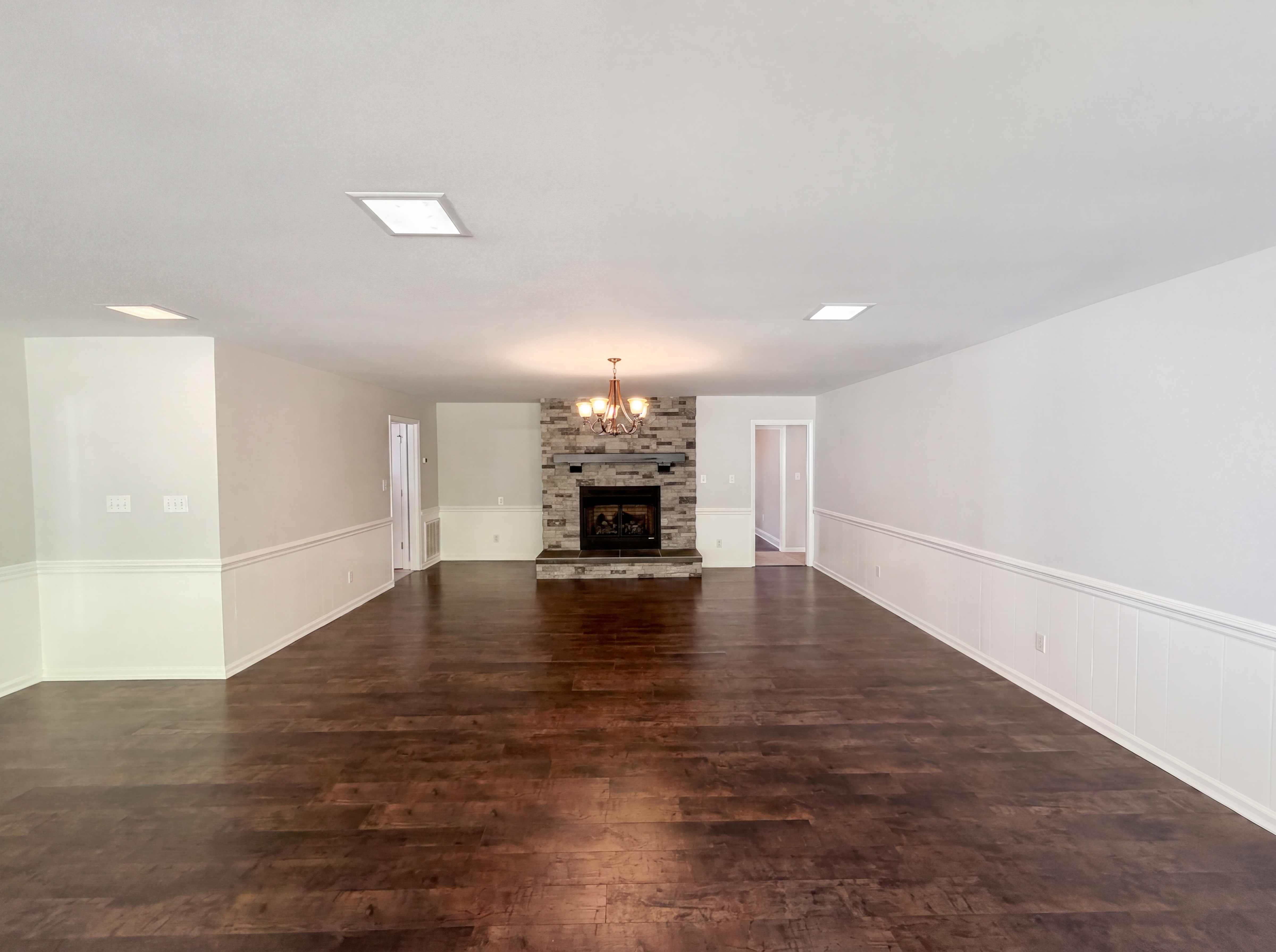Photo 3 of 17 of 624 Green Willow Cir, Wendell, NC