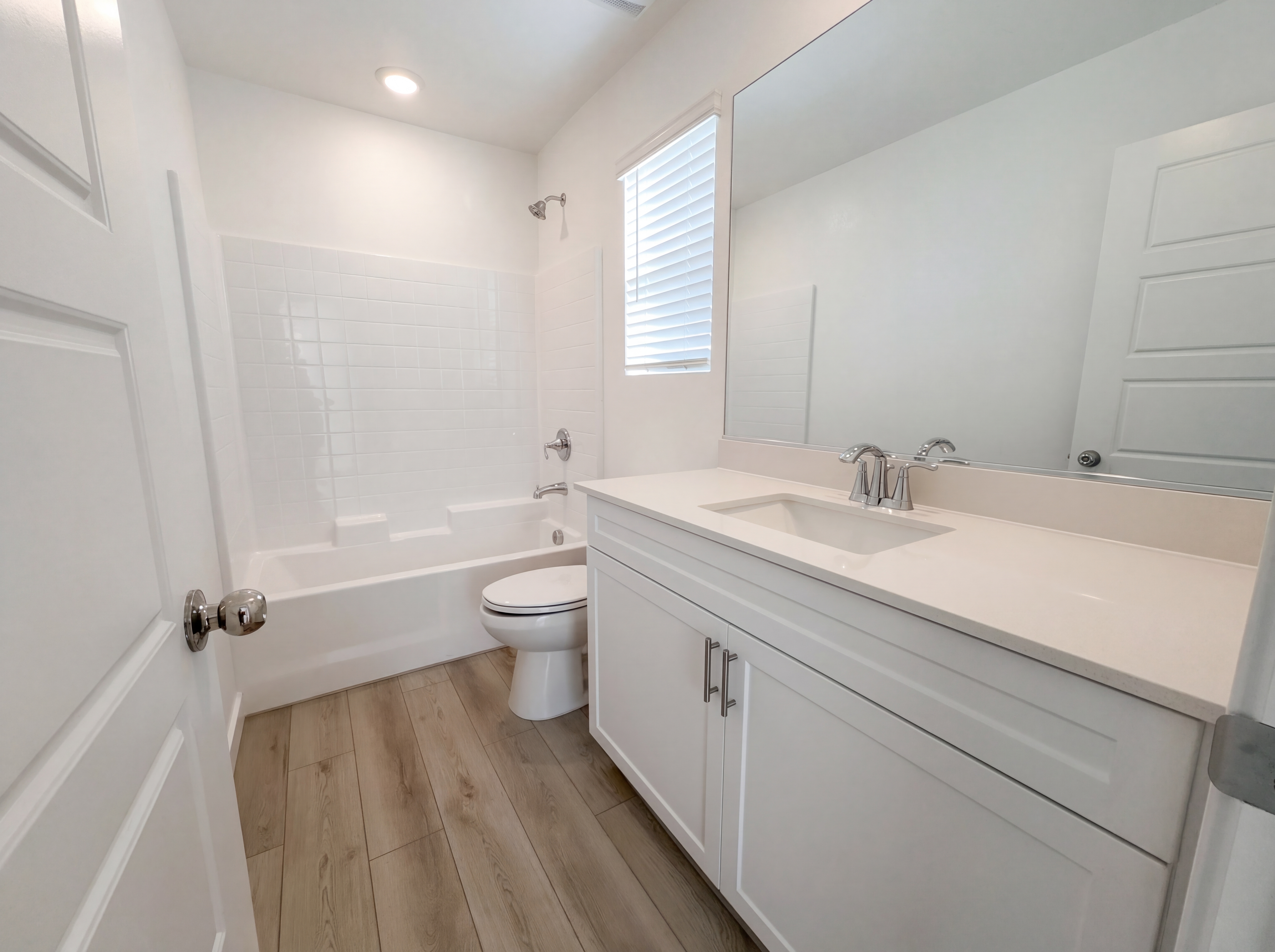 Photo 11 of 19 of 4234 Vivenda St, Las Vegas, NV