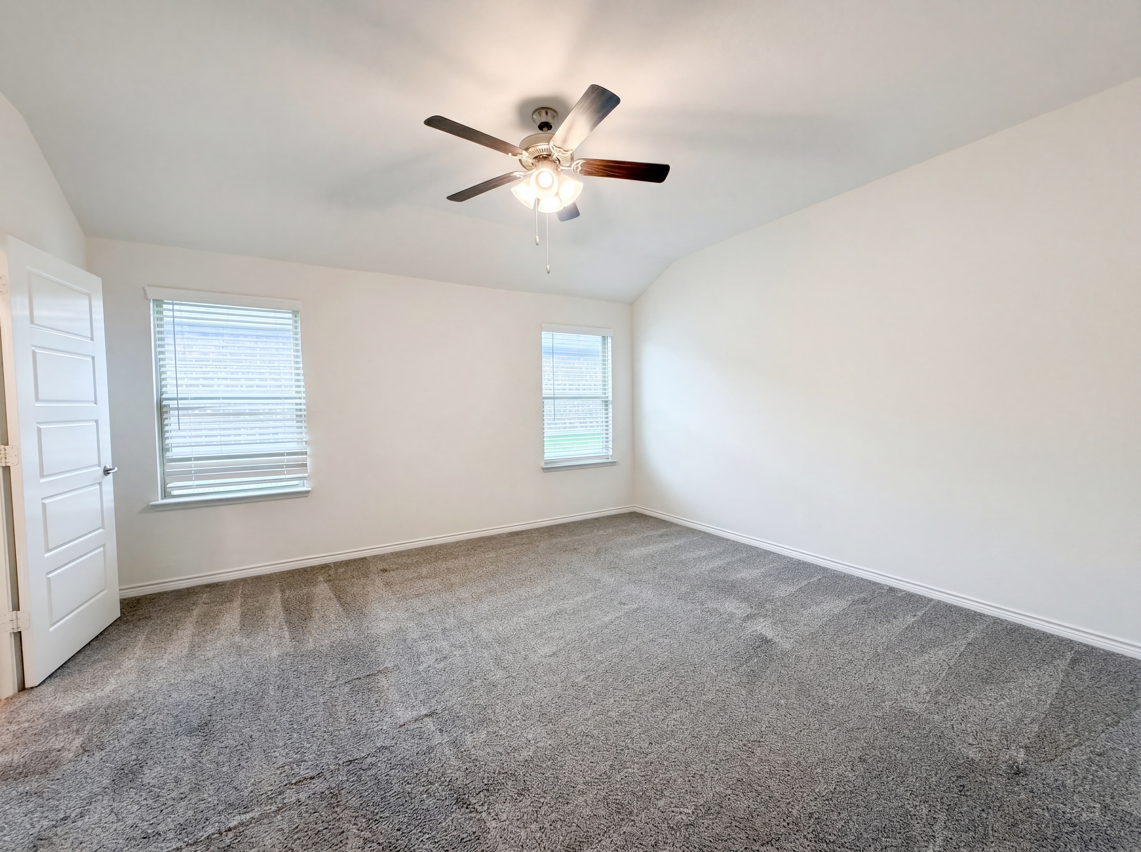 Photo 4 of 18 of 3005 Teakwood St, Anna, TX