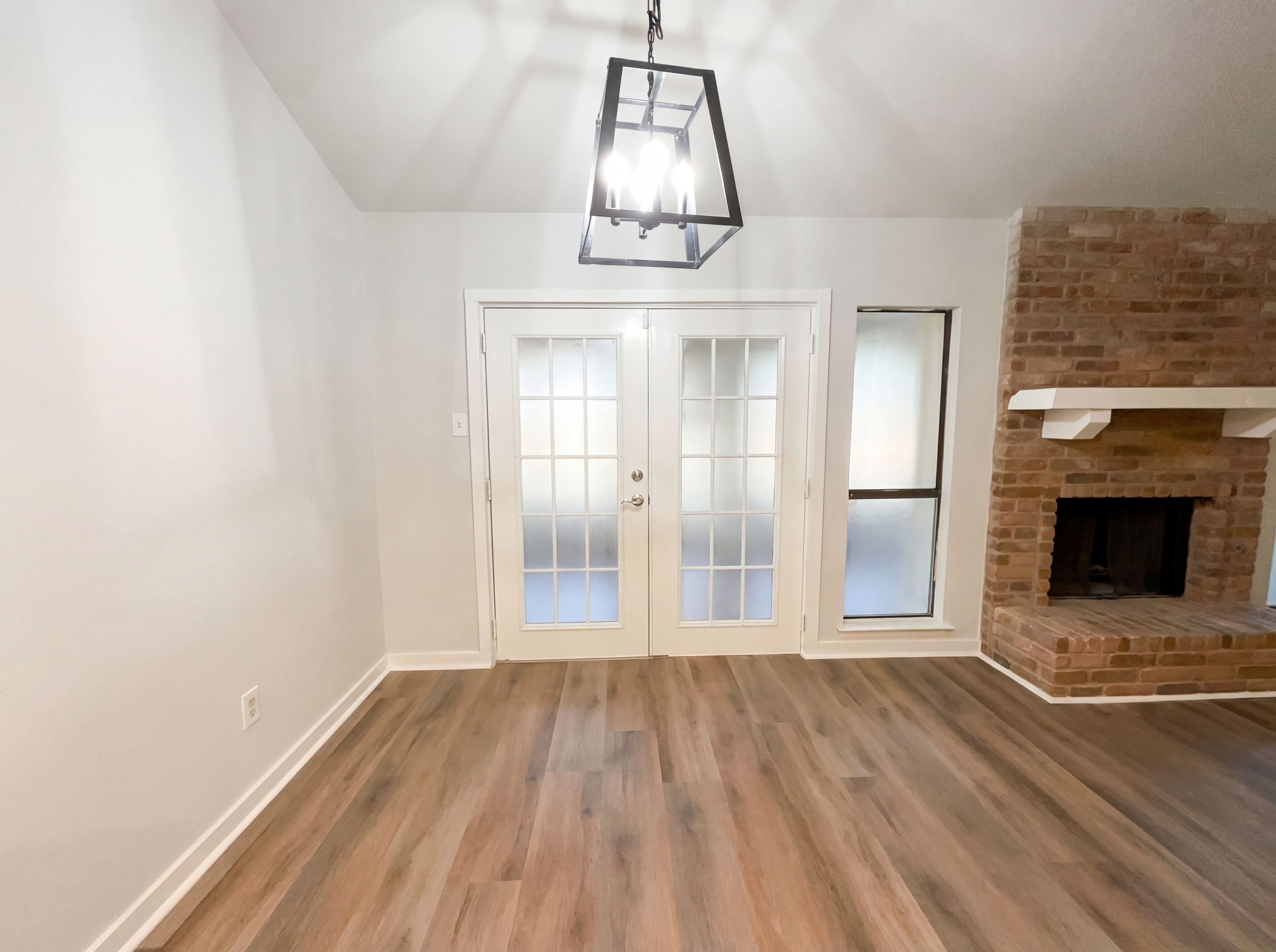 Photo 8 of 20 of 8911 Rich Trace St, San Antonio, TX