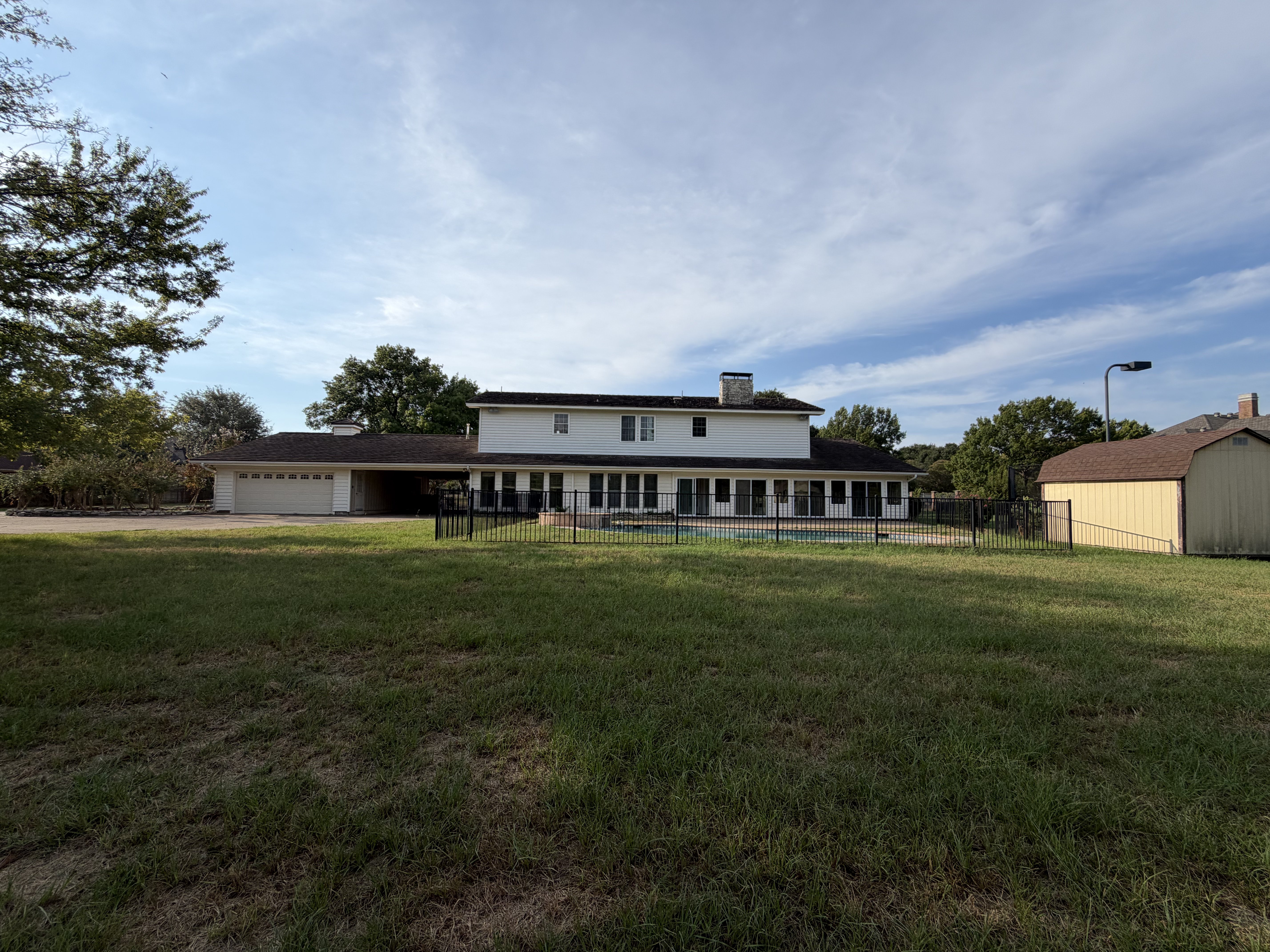 Photo 5 of 30 of 3111 Collard Rd, Arlington, TX