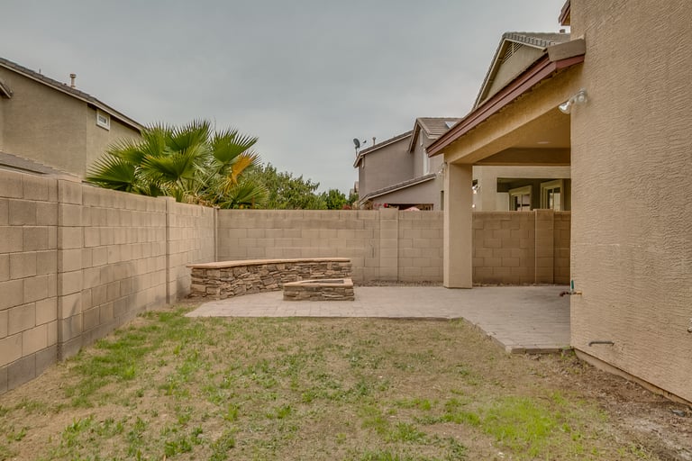 Photo 31 of 34 - 2230 E Wayland Dr, Phoenix, AZ 85040