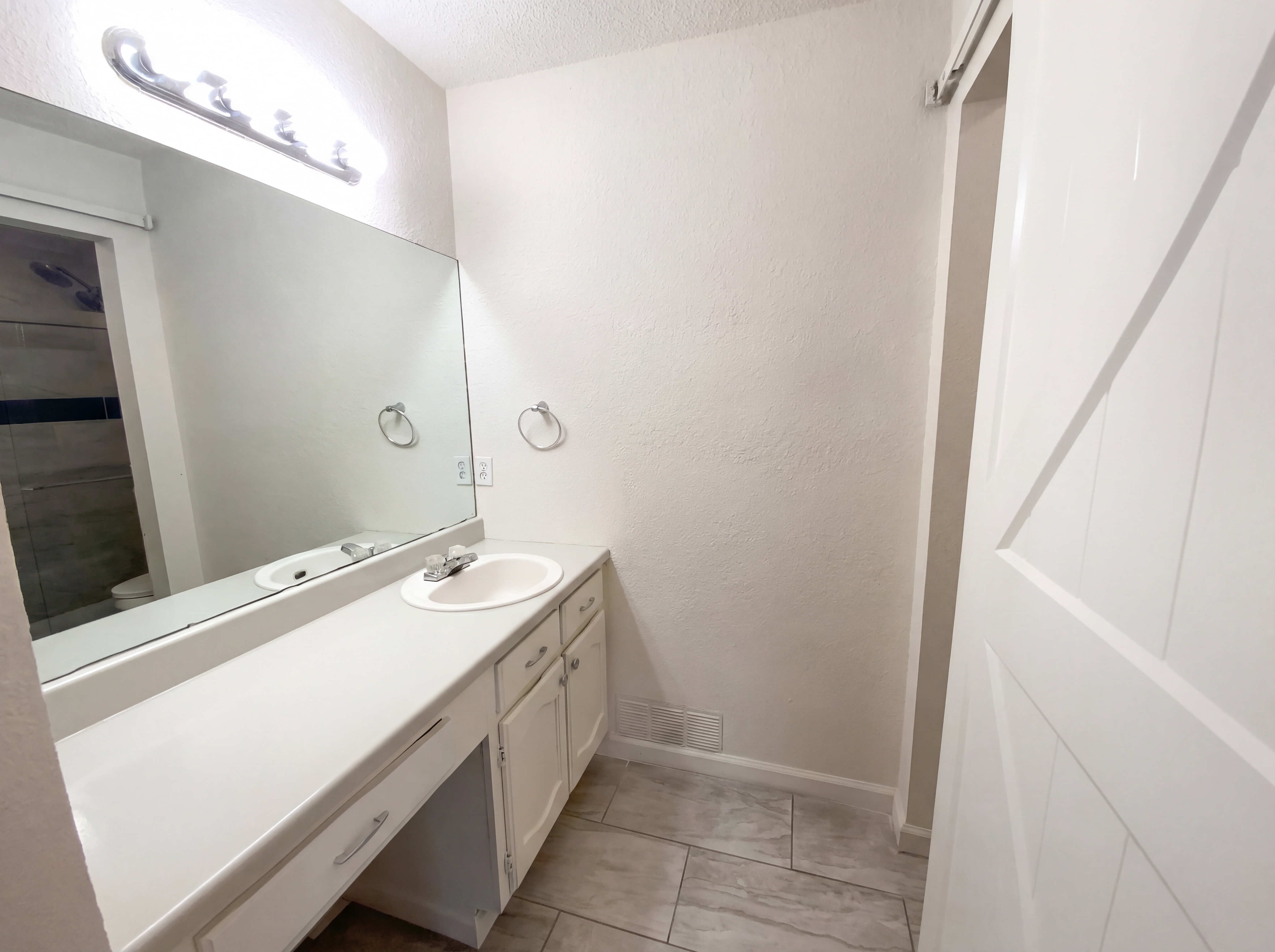 Photo 10 of 16 of 1407 Rose Ave, Killeen, TX