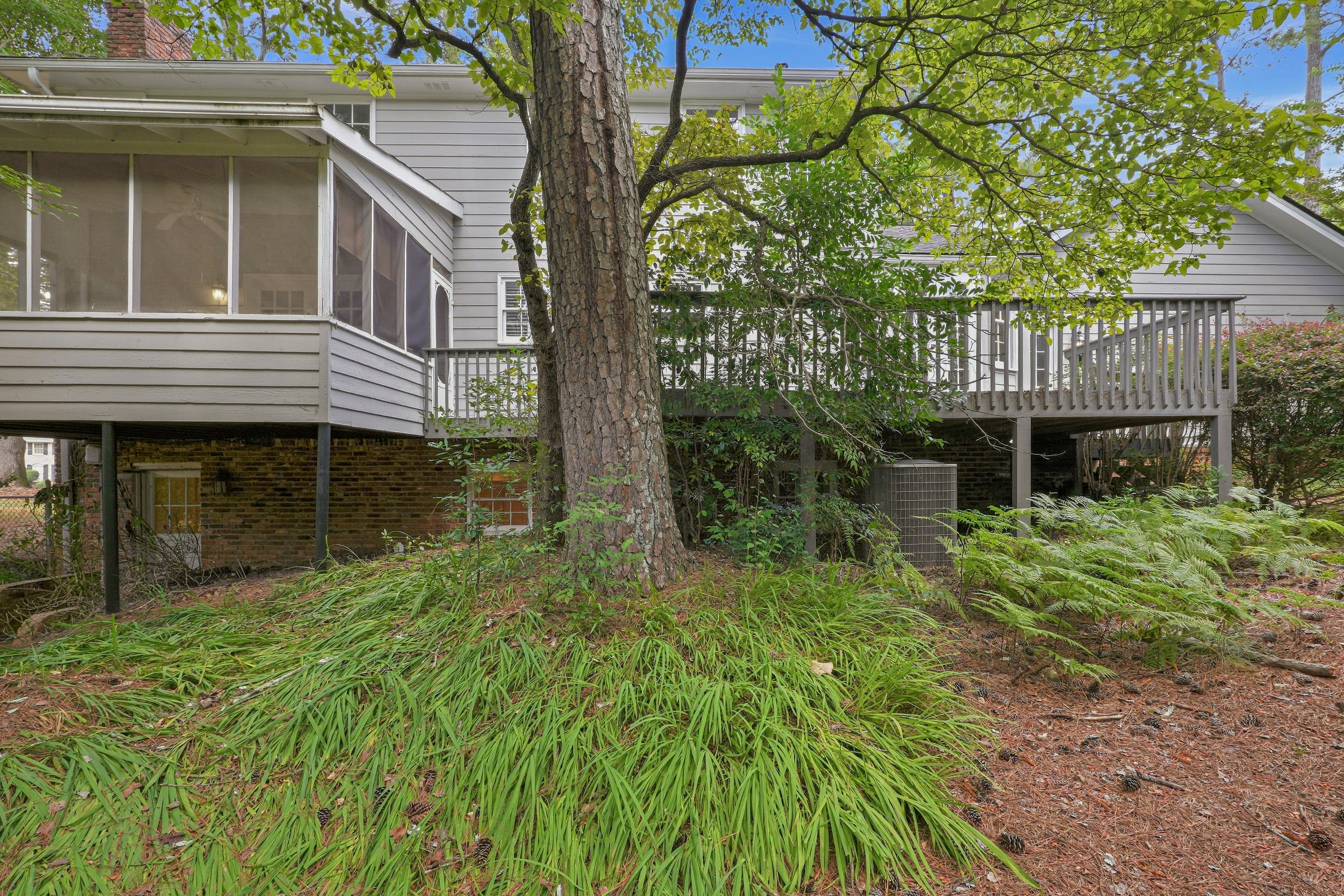 Photo 5 of 33 of 1127 Aurora Ct, Atlanta, GA