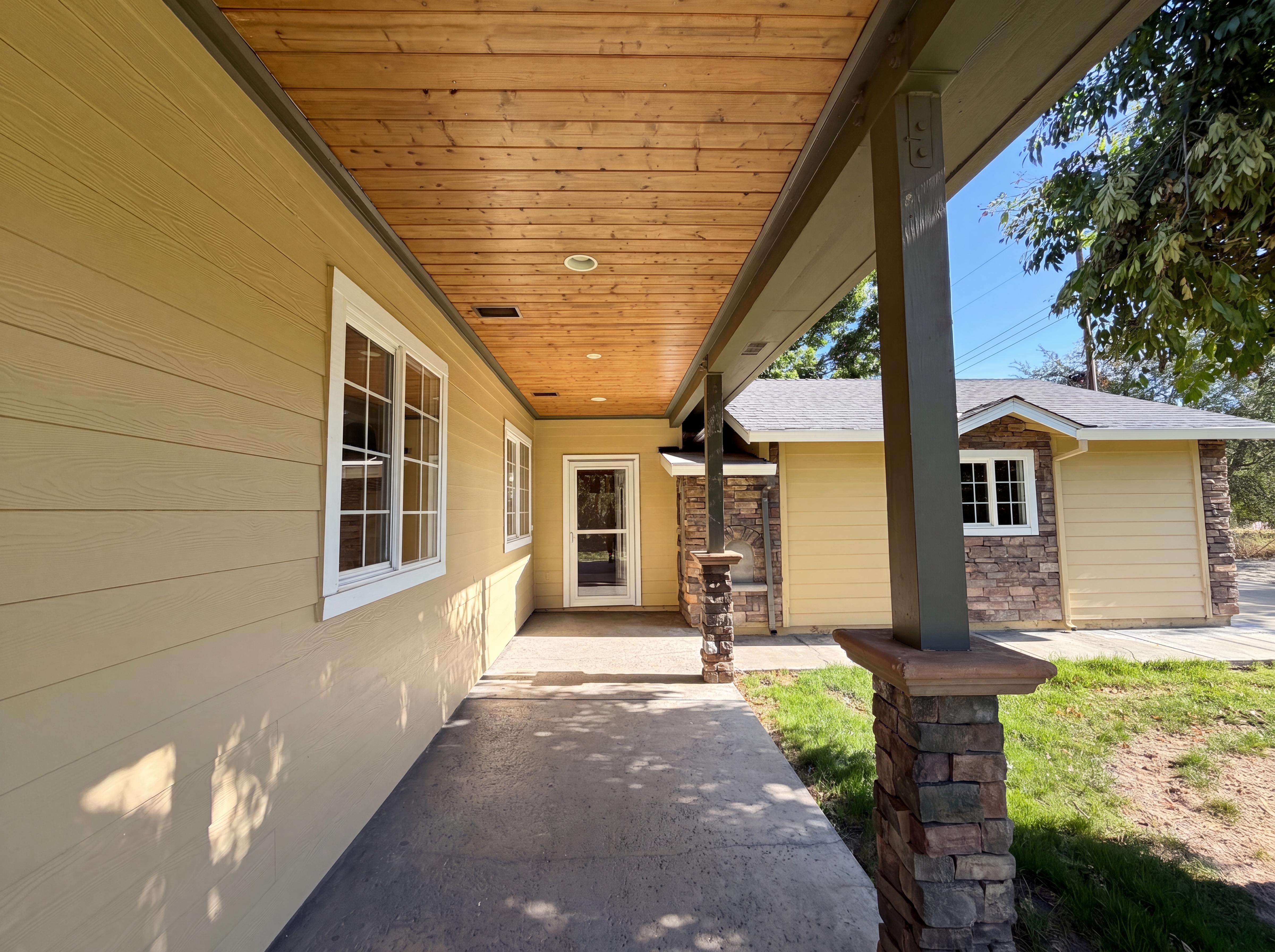 Photo 6 of 48 of 8233 Fair Way, Citrus Heights, CA