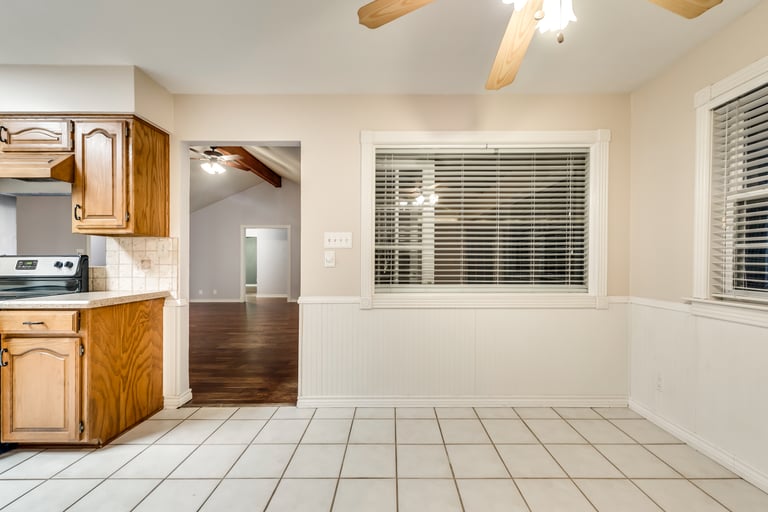 Photo 12 of 26 - 5509 Chinn Chapel Rd, Flower Mound, TX 75028