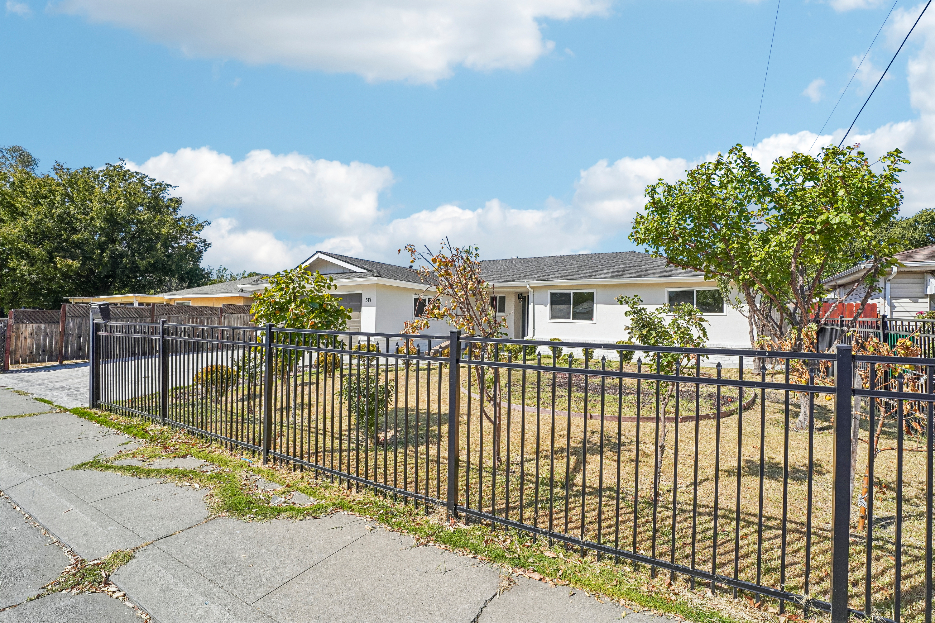 Photo 36 of 42 of 317 Goya Dr, Stockton, CA
