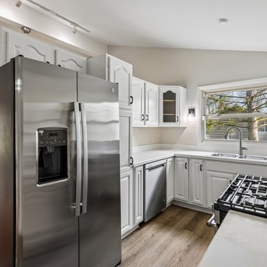 Property photo 2 of 5995 Liberty Rd