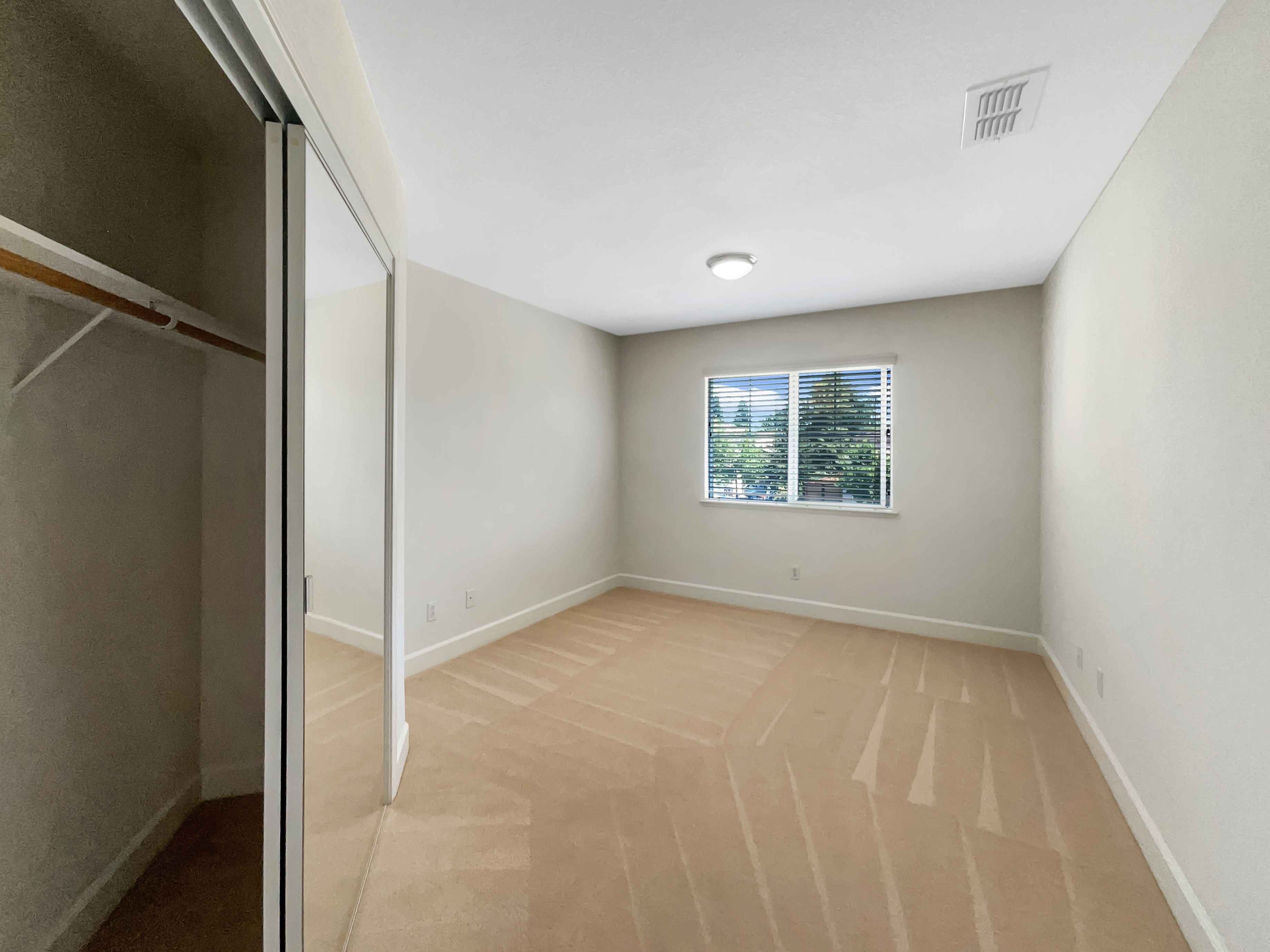 Photo 29 of 47 of 1709 Monte Vista Ct, West Sacramento, CA