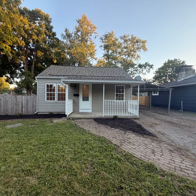 Property photo 1 of 1979 E Cooke Rd