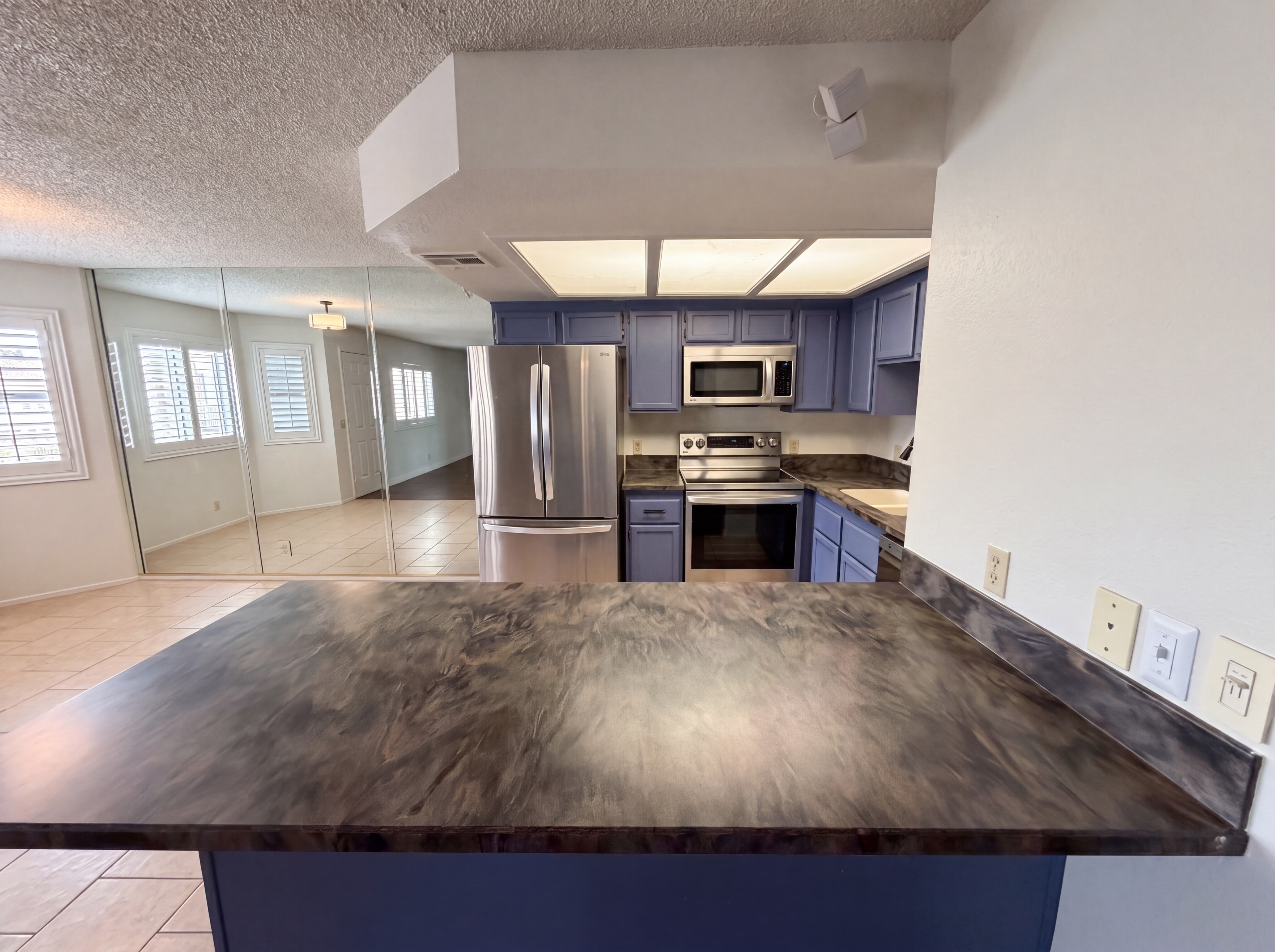 Photo 15 of 47 of 1325 Keifer Ln, Las Vegas, NV
