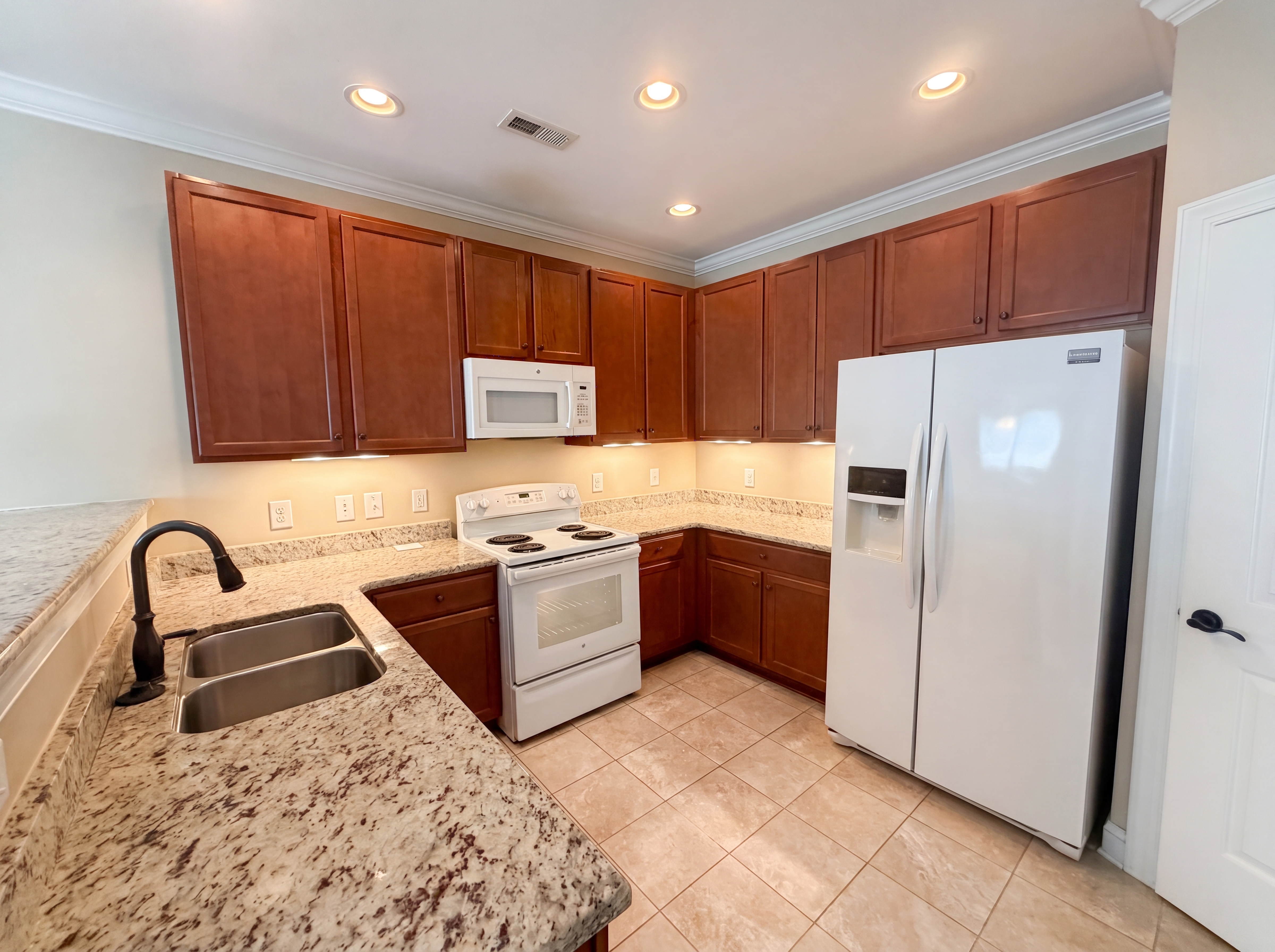 Photo 2 of 18 of 1102 Lake Michael Way, Mebane, NC