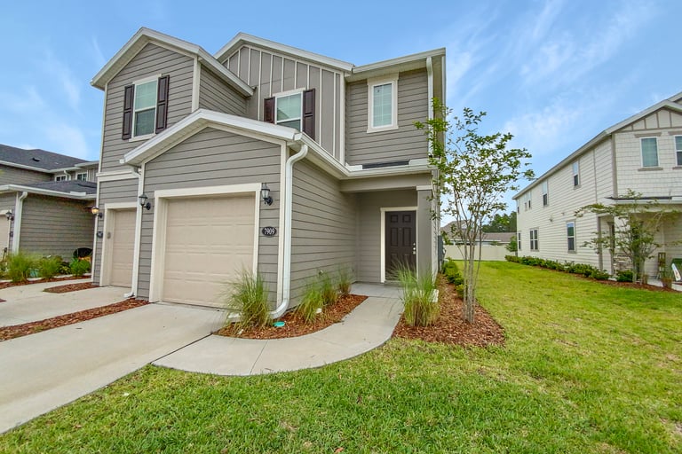 7909 Merchants Way, Jacksonville, FL 32222 Opendoor
