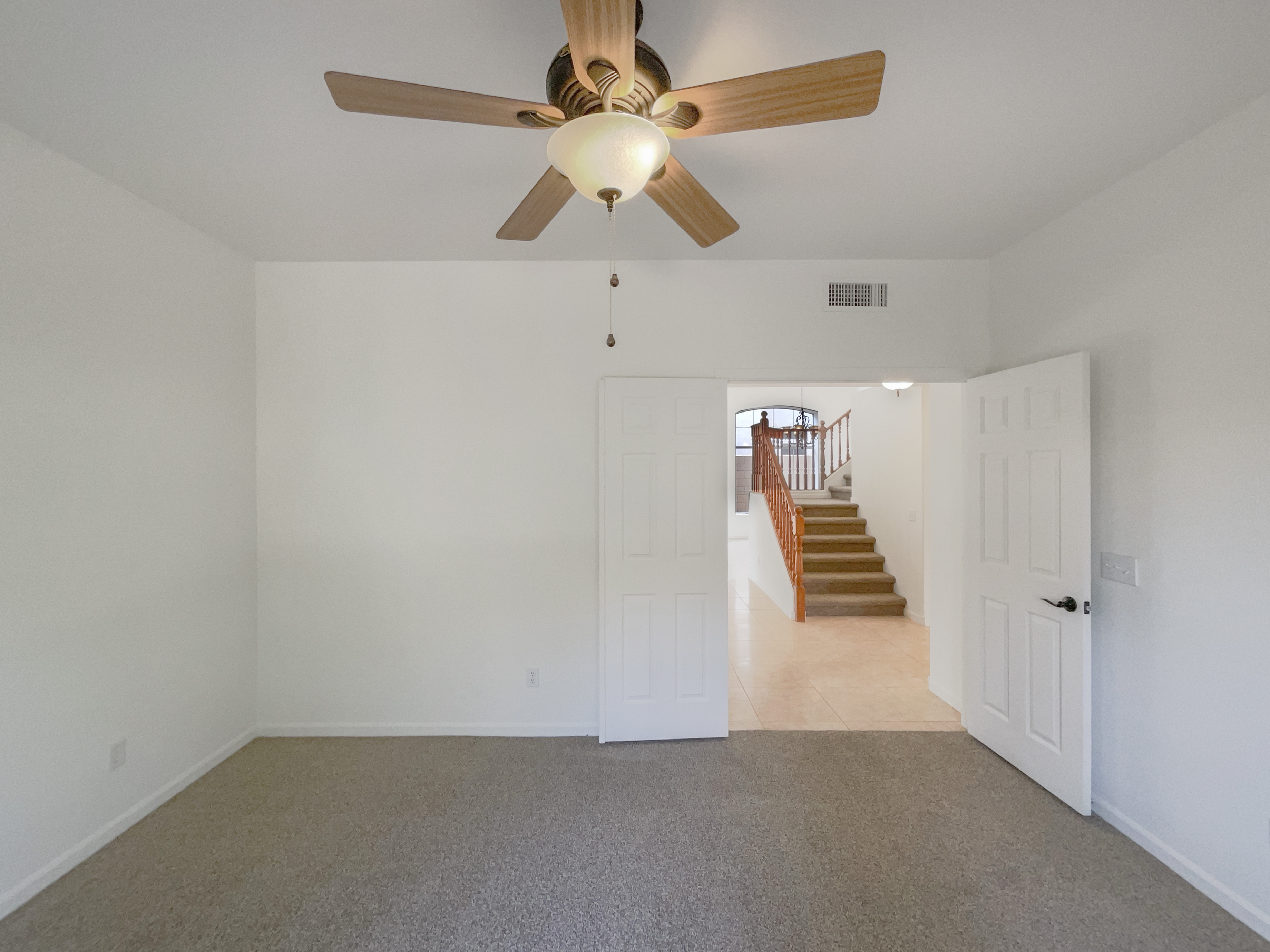 Photo 14 of 26 of 1616 E Glenhaven Dr, Phoenix, AZ