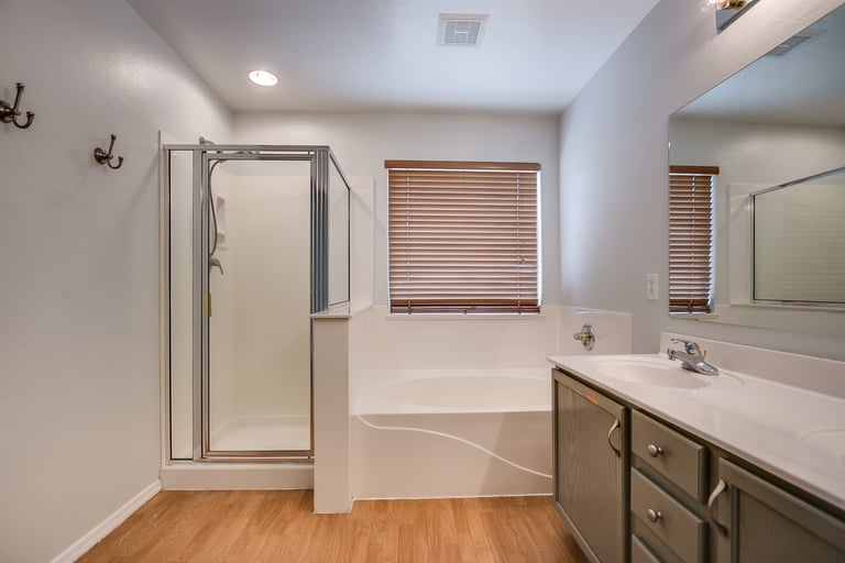 Photo 12 of 26 - 1216 S Riata St, Gilbert, AZ 85296