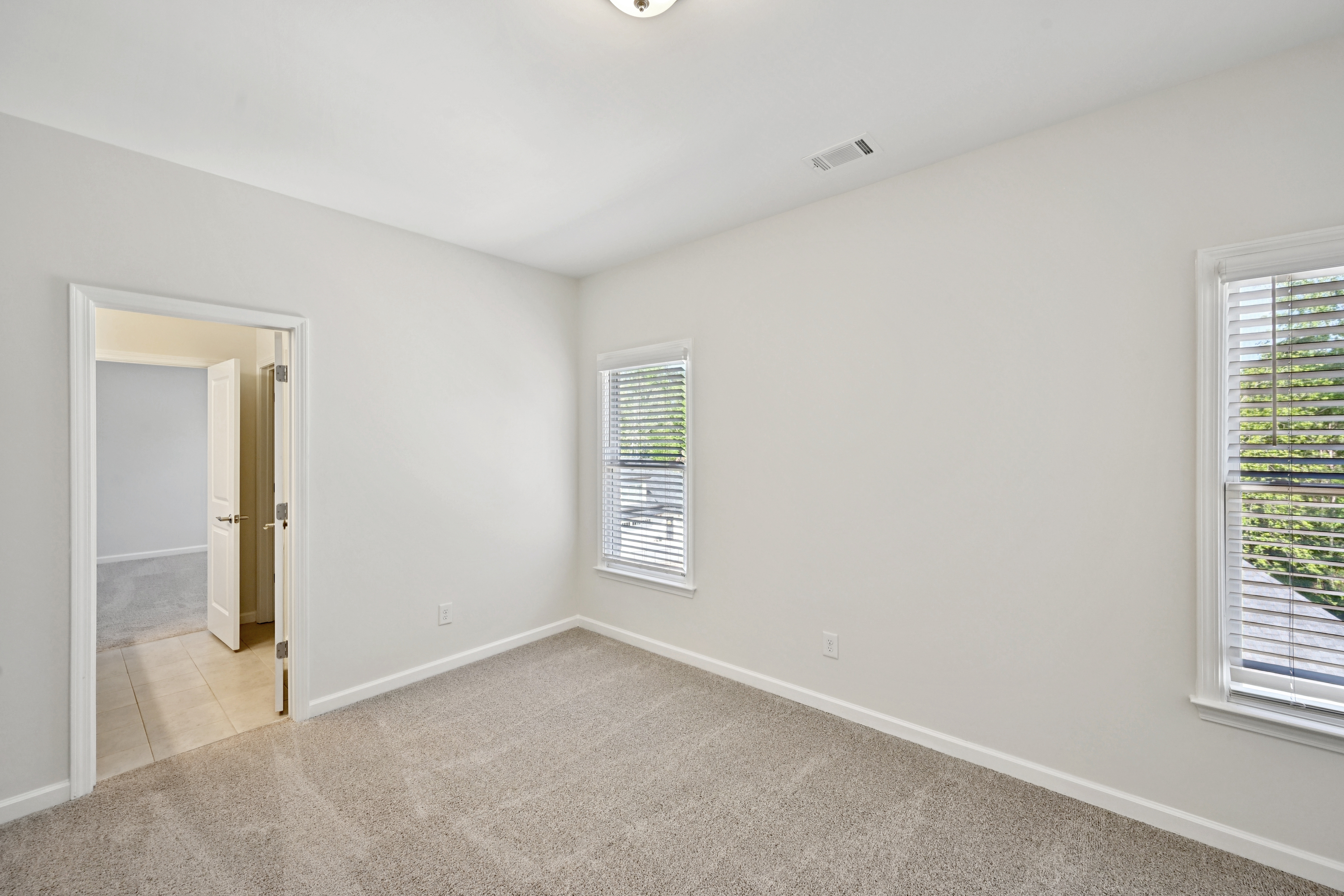 Photo 35 of 59 of 40 Terrace View Ct, Acworth, GA