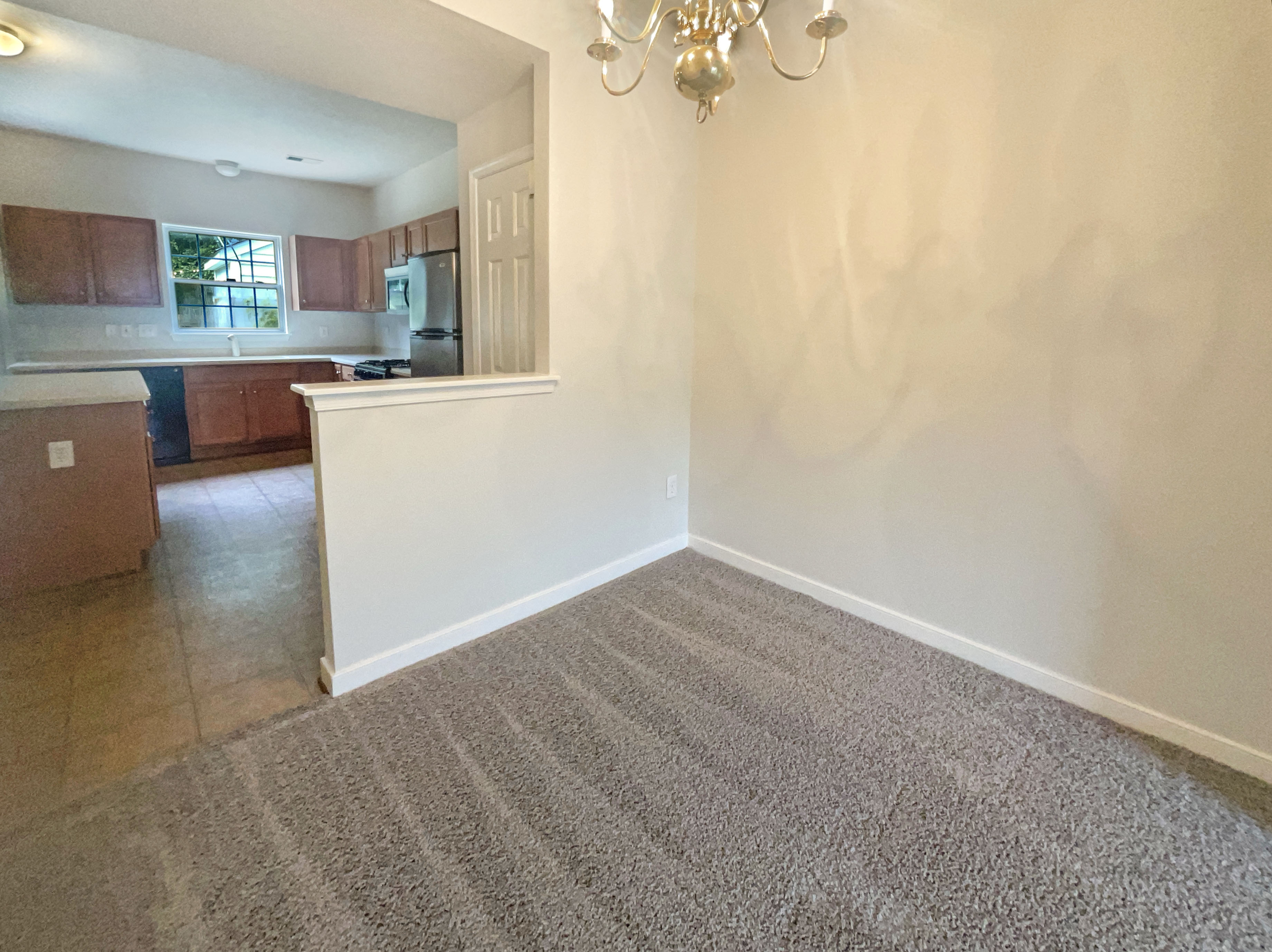 Photo 11 of 22 of 4116 Dominion Townes Cir, Richmond, VA