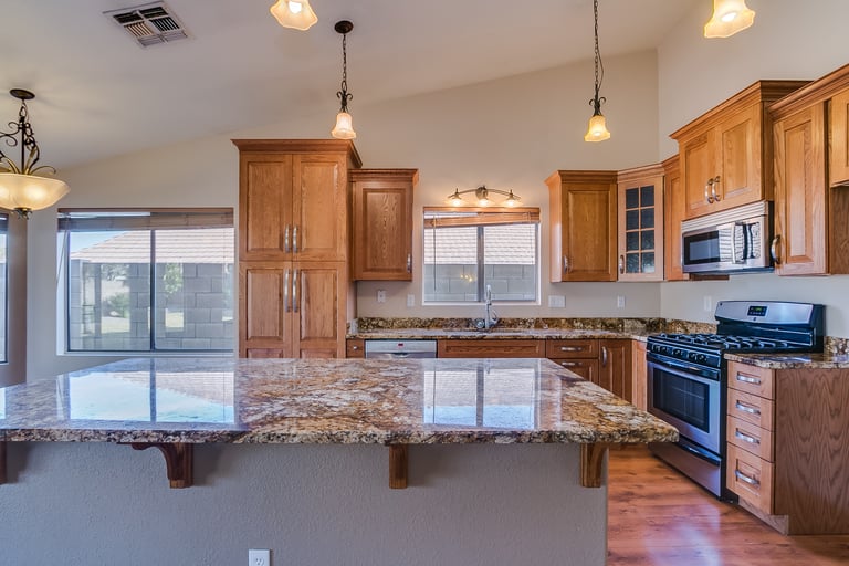 Photo 3 of 31 - 11314 S Obispo Dr, Goodyear, AZ 85338