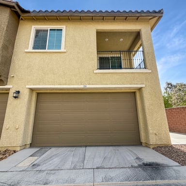 Property photo 1 of 8457 Insignia Ave Unit 106