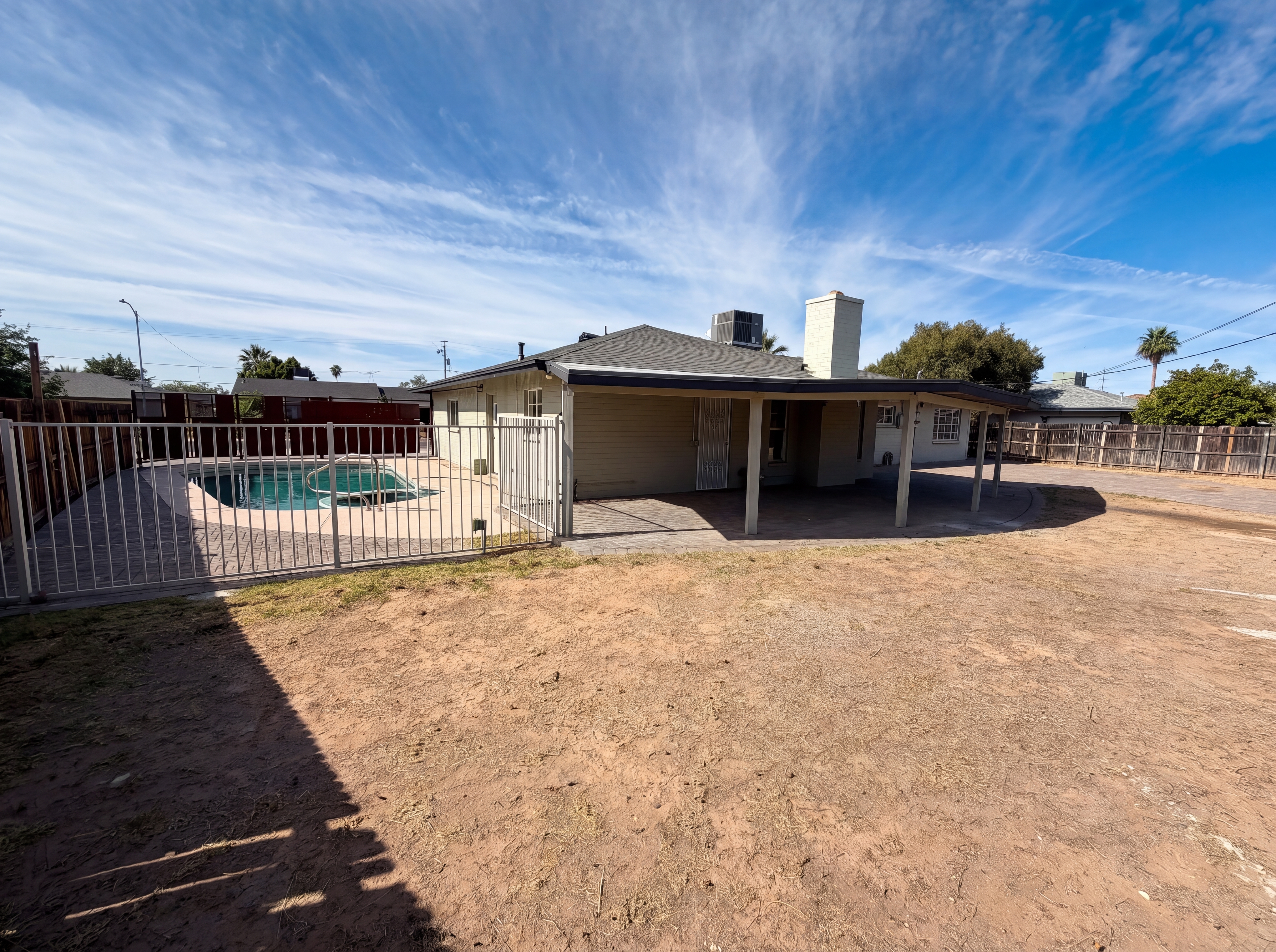 Photo 5 of 26 of 2402 W Anderson Ave, Phoenix, AZ