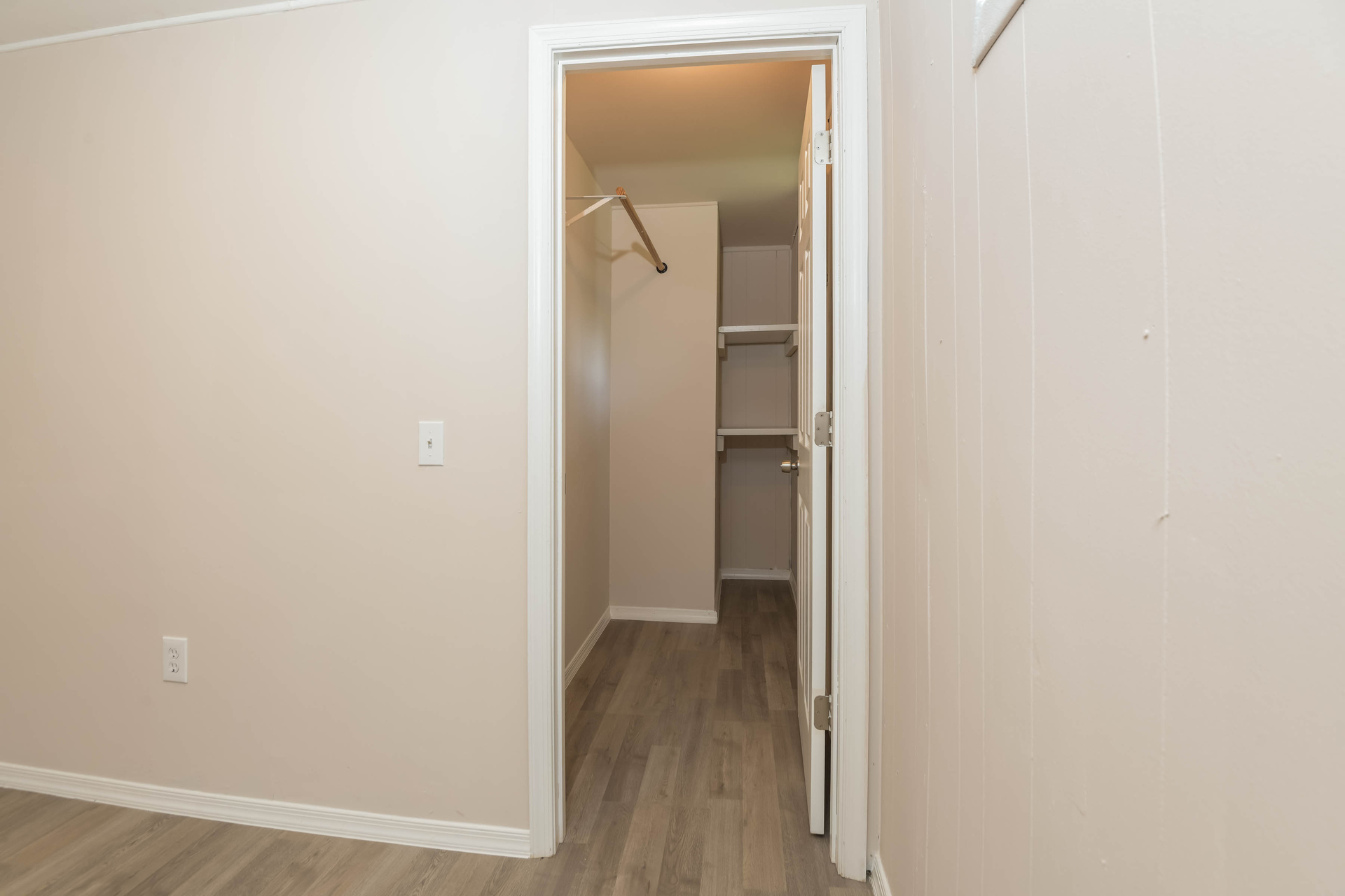 Photo 15 of 22 of 4810 Lexington Ave, Beltsville, MD