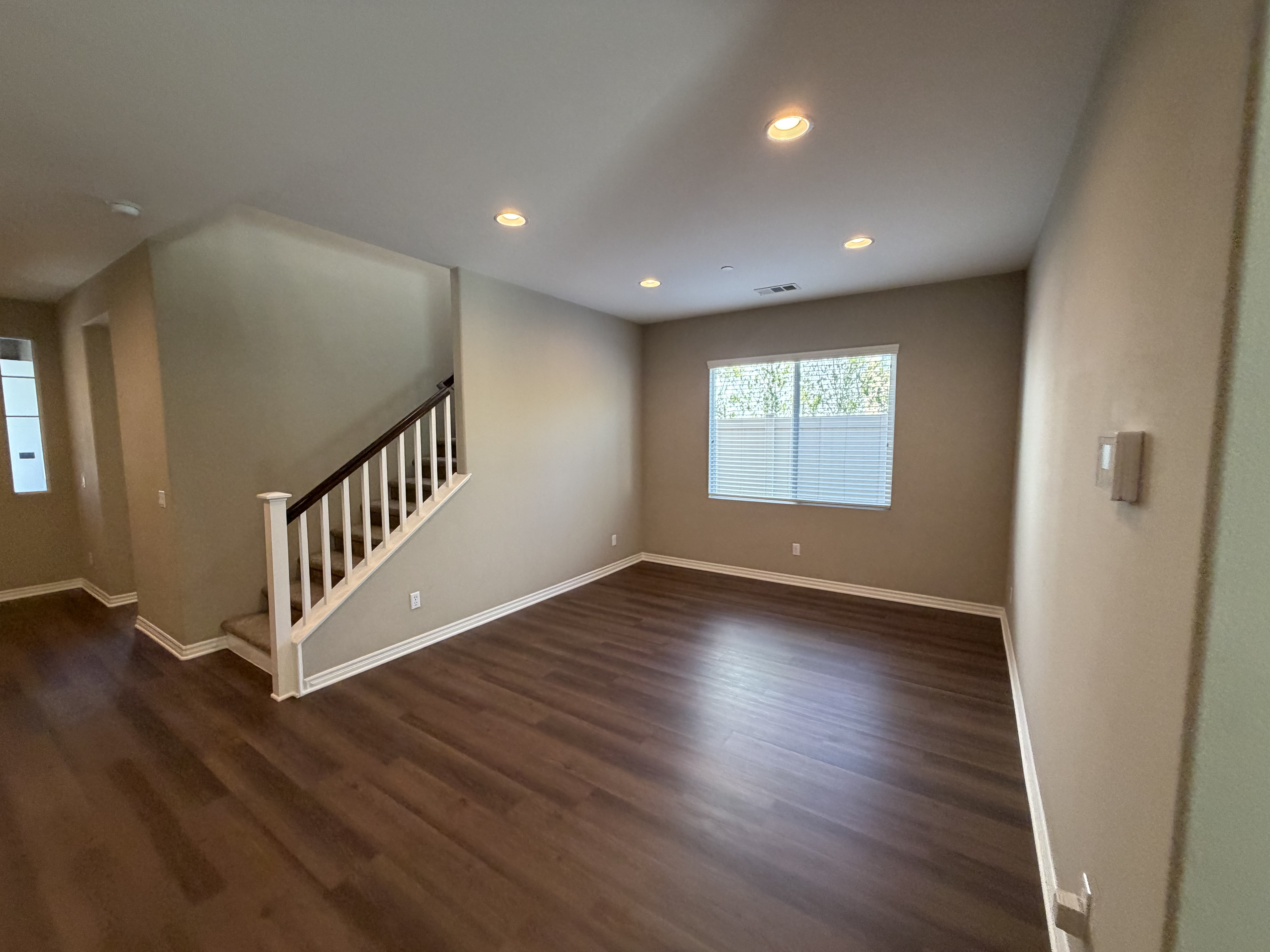 Photo 3 of 52 of 45118 Morgan Heights Rd, Temecula, CA