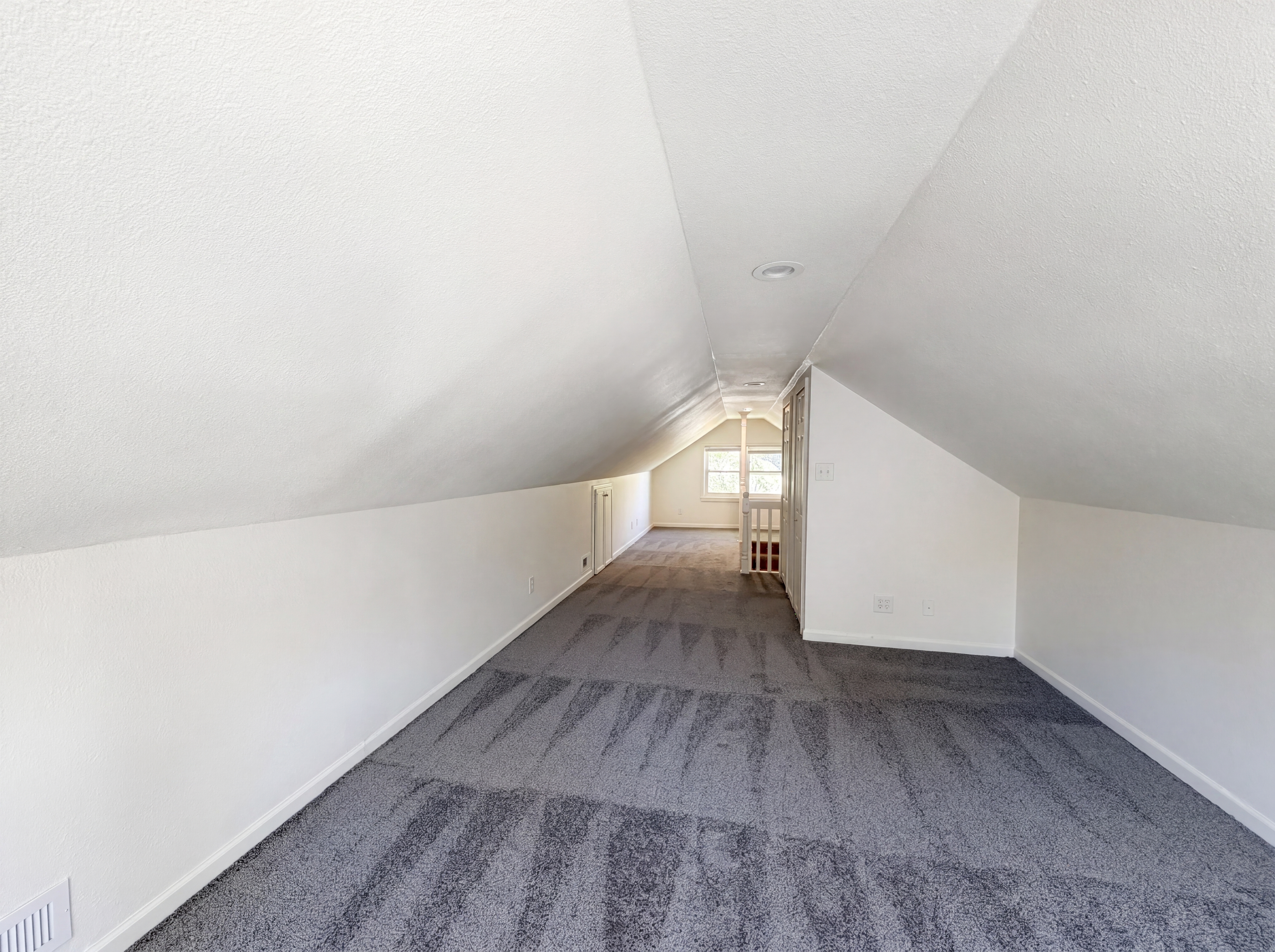 Photo 10 of 19 of 5525 Yecker Ave, Kansas City, KS