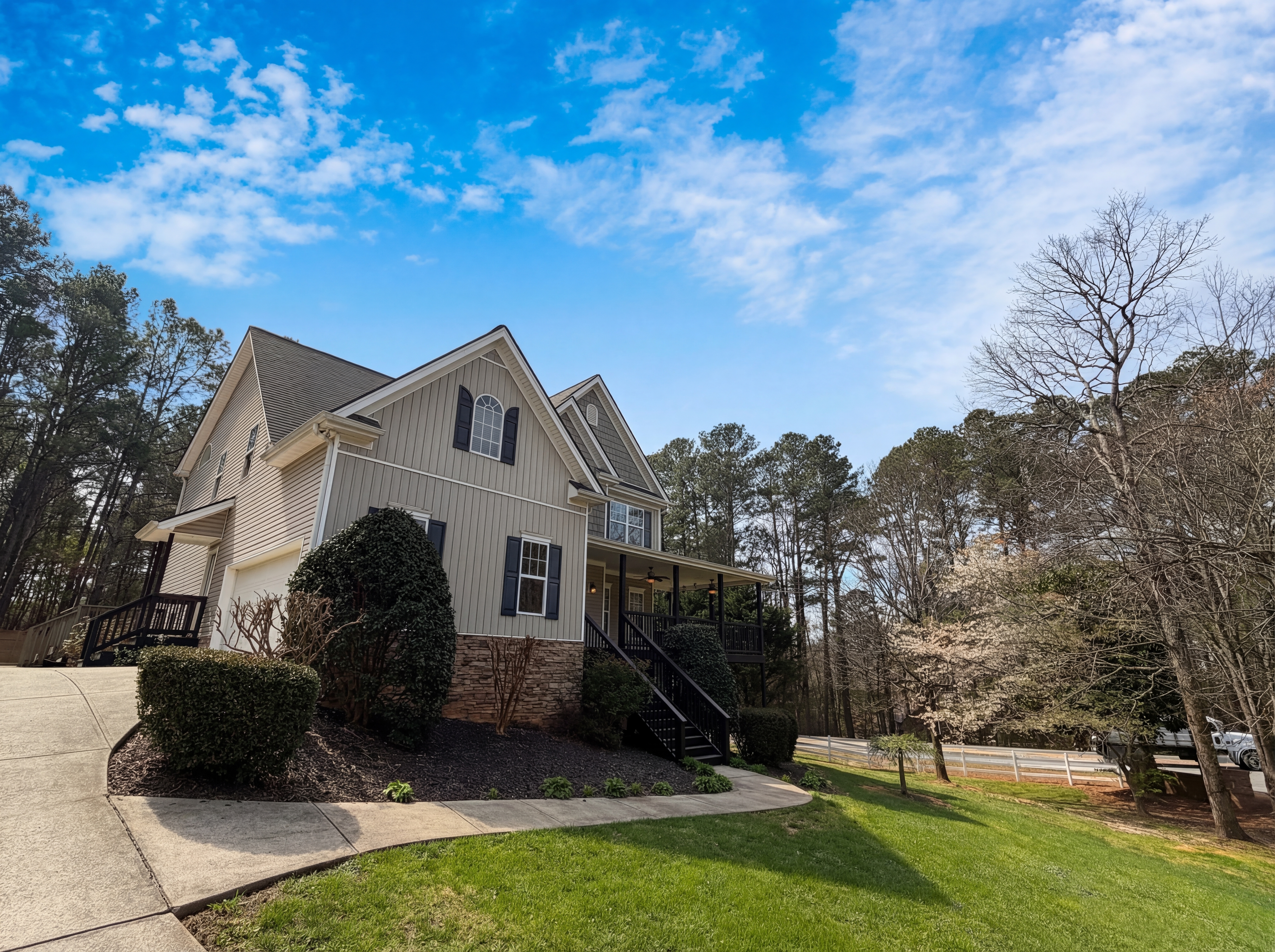 Photo 30 of 34 of 28 Meadows Ct, Dawsonville, GA
