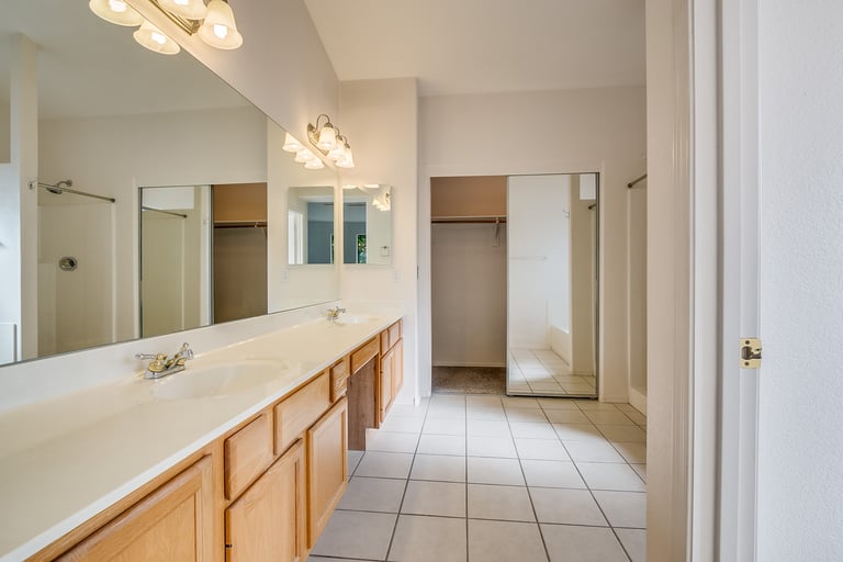 Photo 11 of 25 - 7325 E Monte Ave, Mesa, AZ 85209