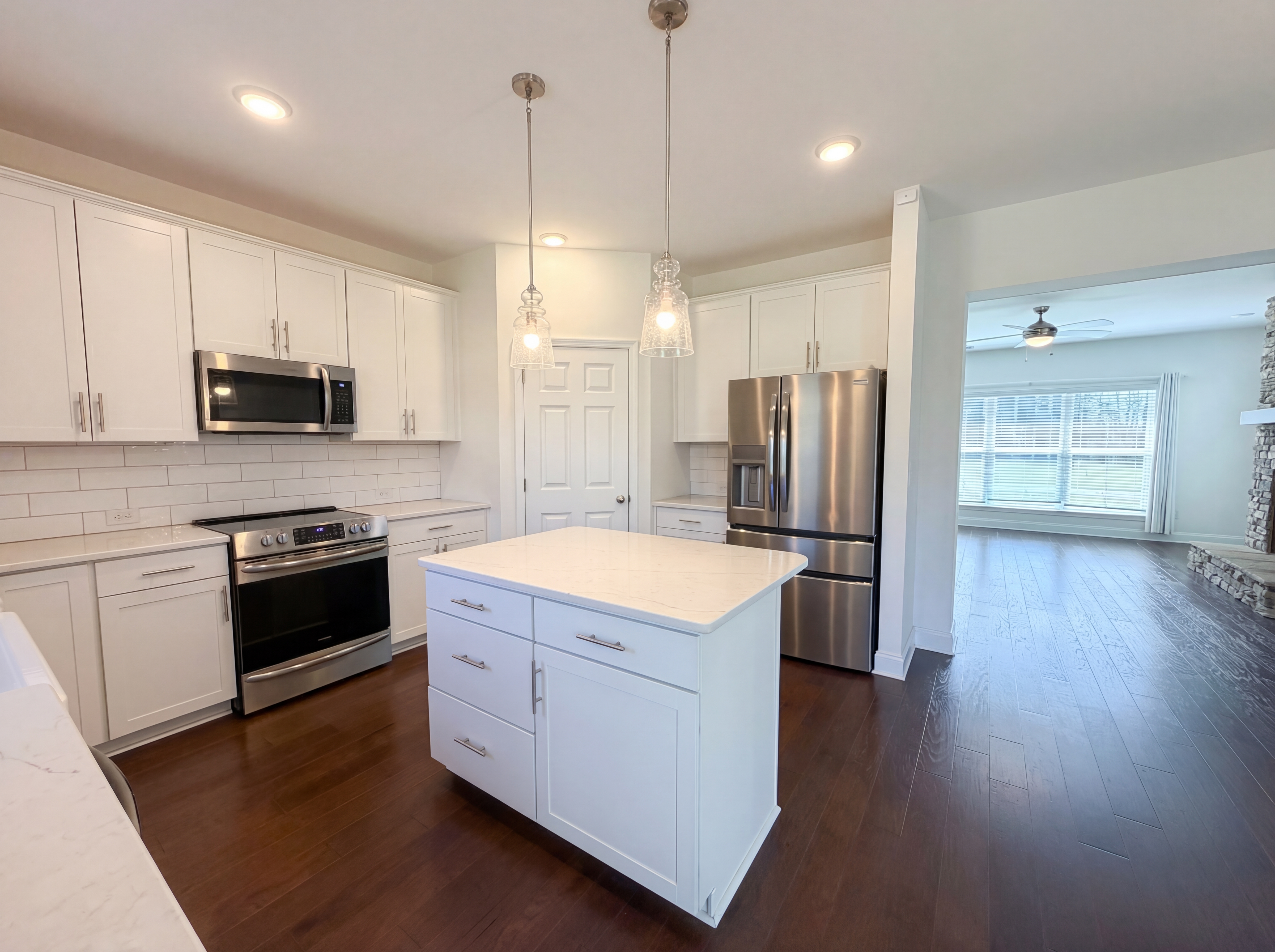 Photo 13 of 44 of 2714 Green Ash Ln, Knoxville, TN