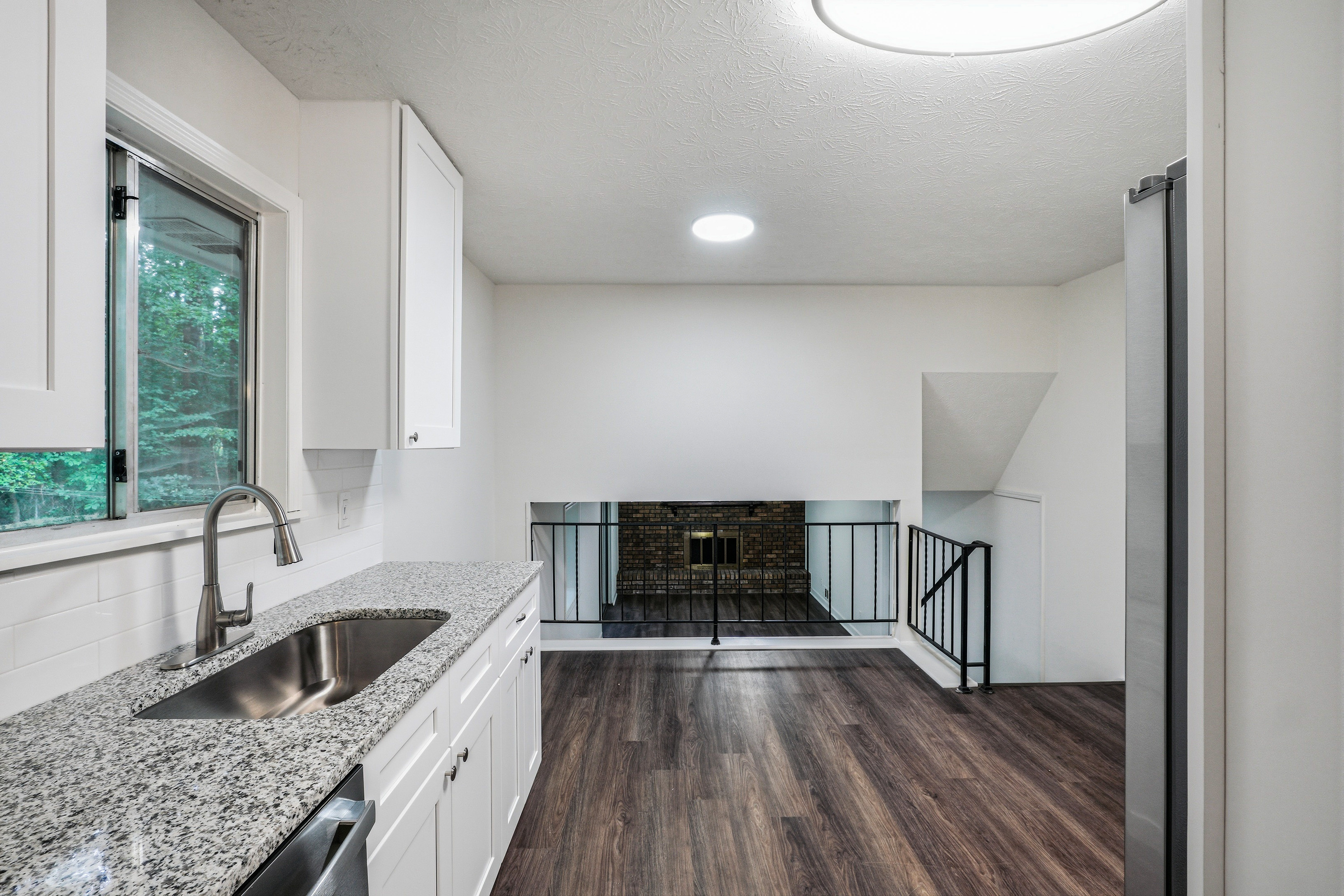 Photo 11 of 29 of 7052 Lodgepole Dr, Morrow, GA