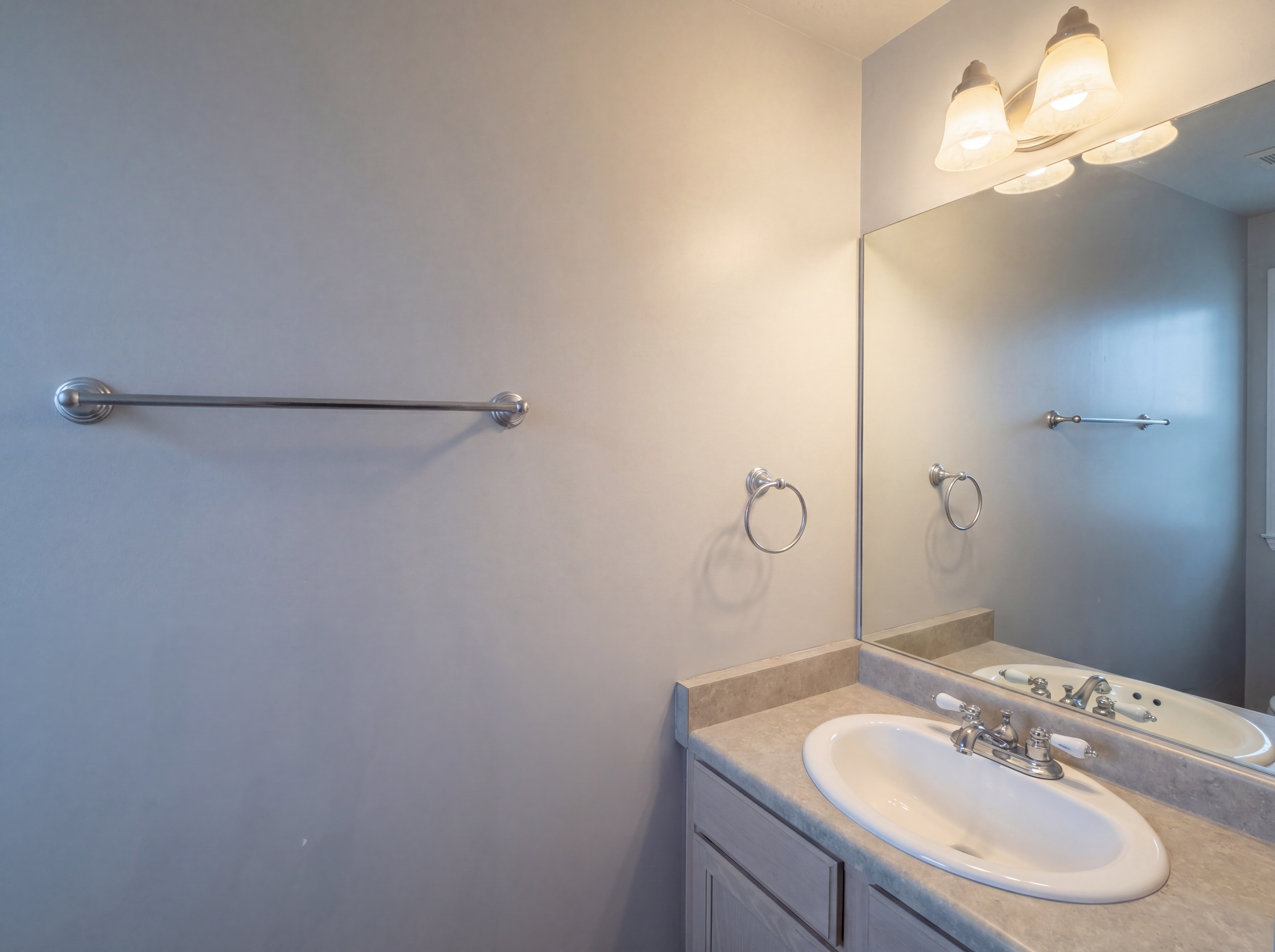 Photo 11 of 24 of 6729 S Pine Landing Way, West Jordan, UT