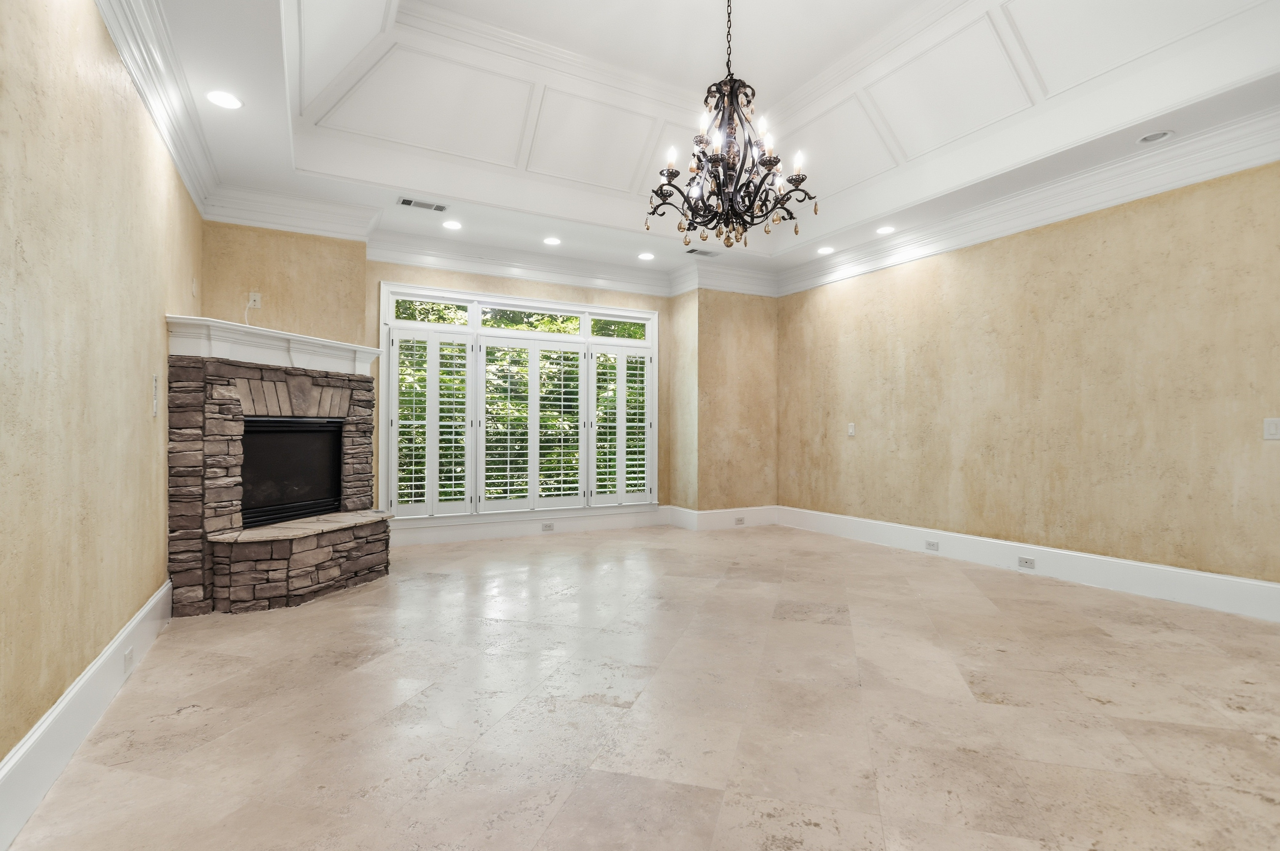 Photo 4 of 126 of 108 Waters Edge Dr, Woodstock, GA