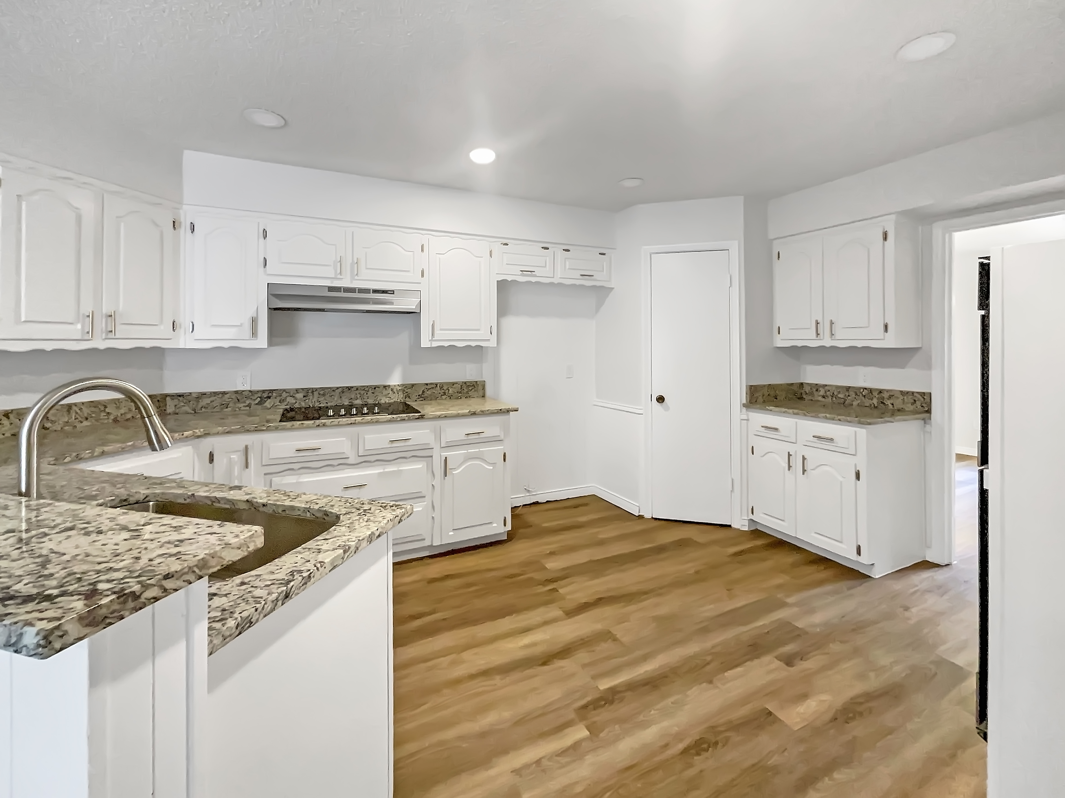 Photo 8 of 25 of 203 Westpark Dr S, McKinney, TX