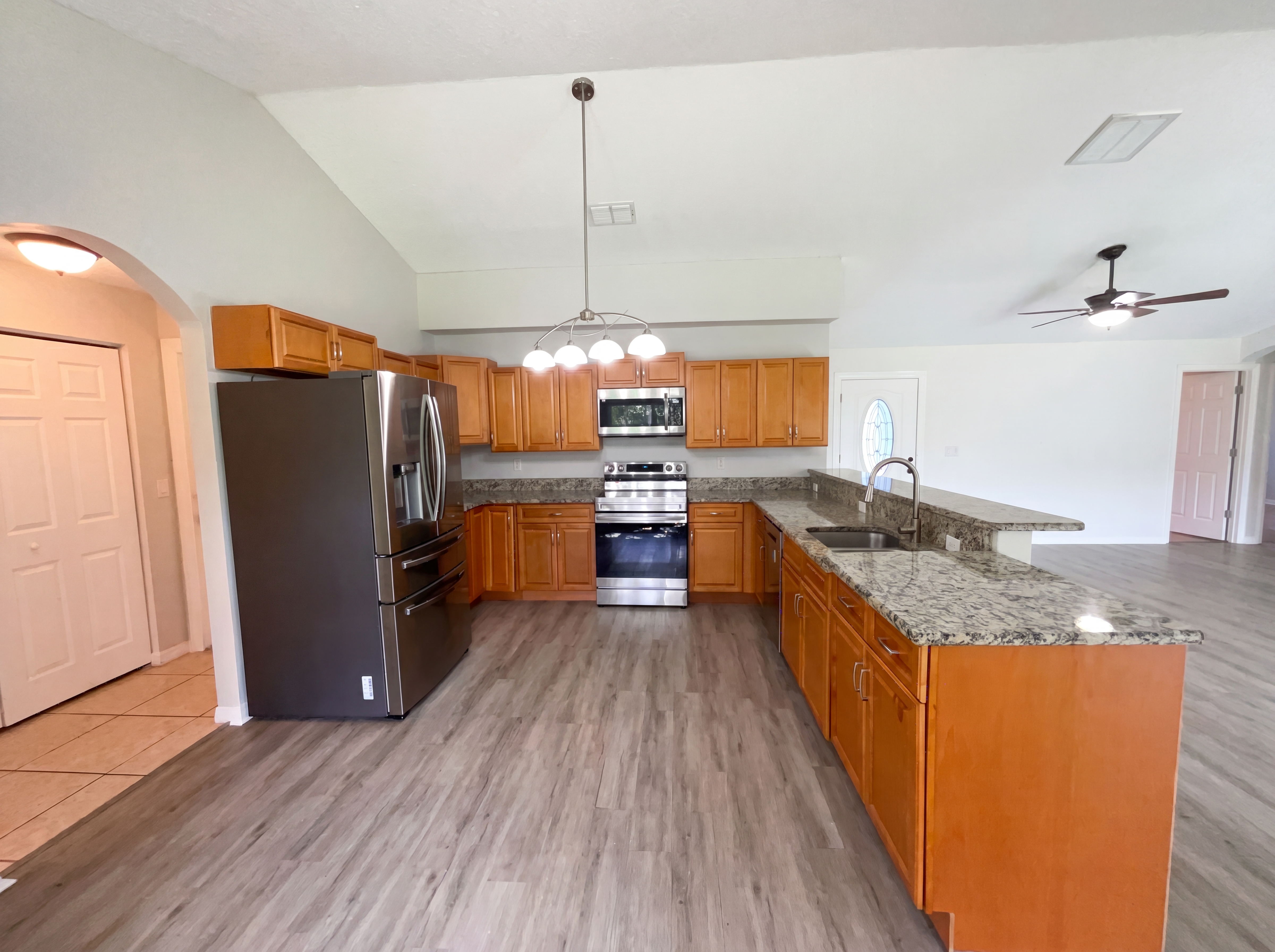 Photo 2 of 25 of 1801 Missouri Ave, Saint Cloud, FL