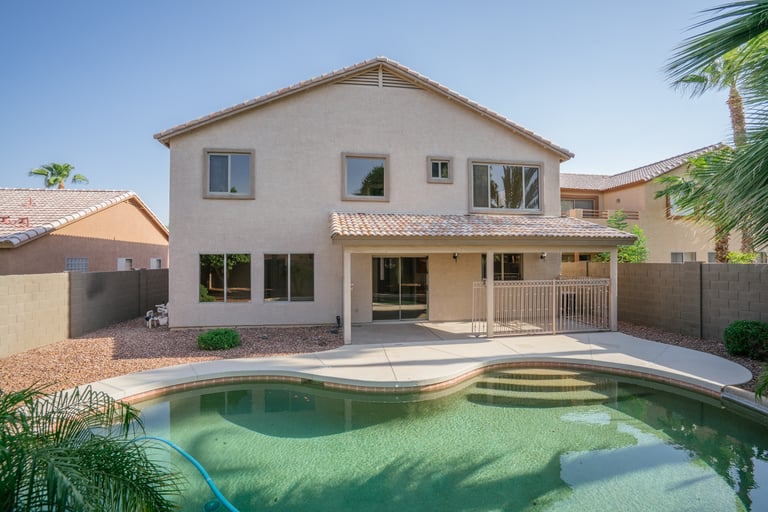 Photo 6 of 35 - 15926 W Monte Cristo Ave, Surprise, AZ 85374