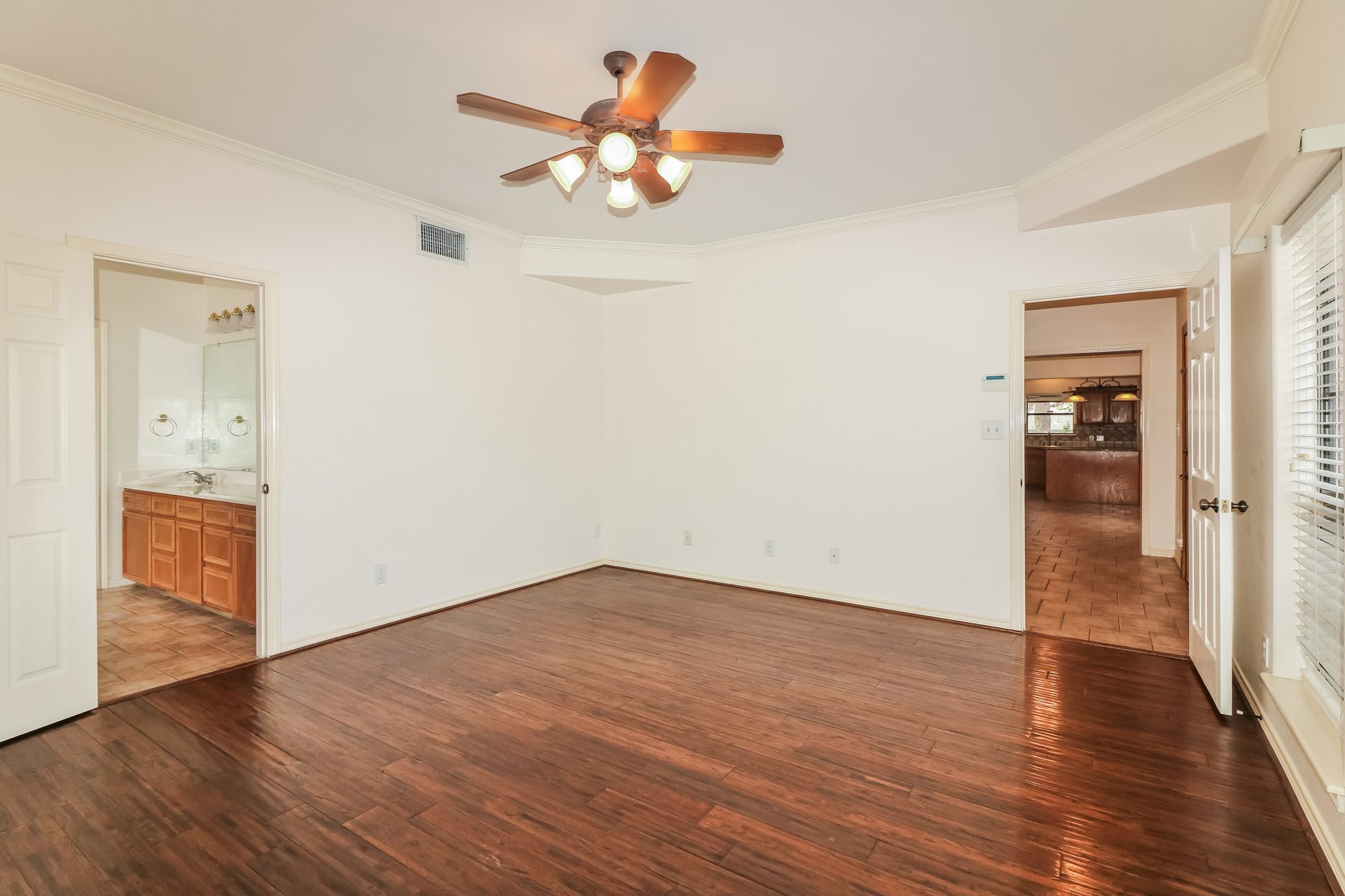 Photo 43 of 53 of 14925 Beal Dr, Corpus Christi, TX