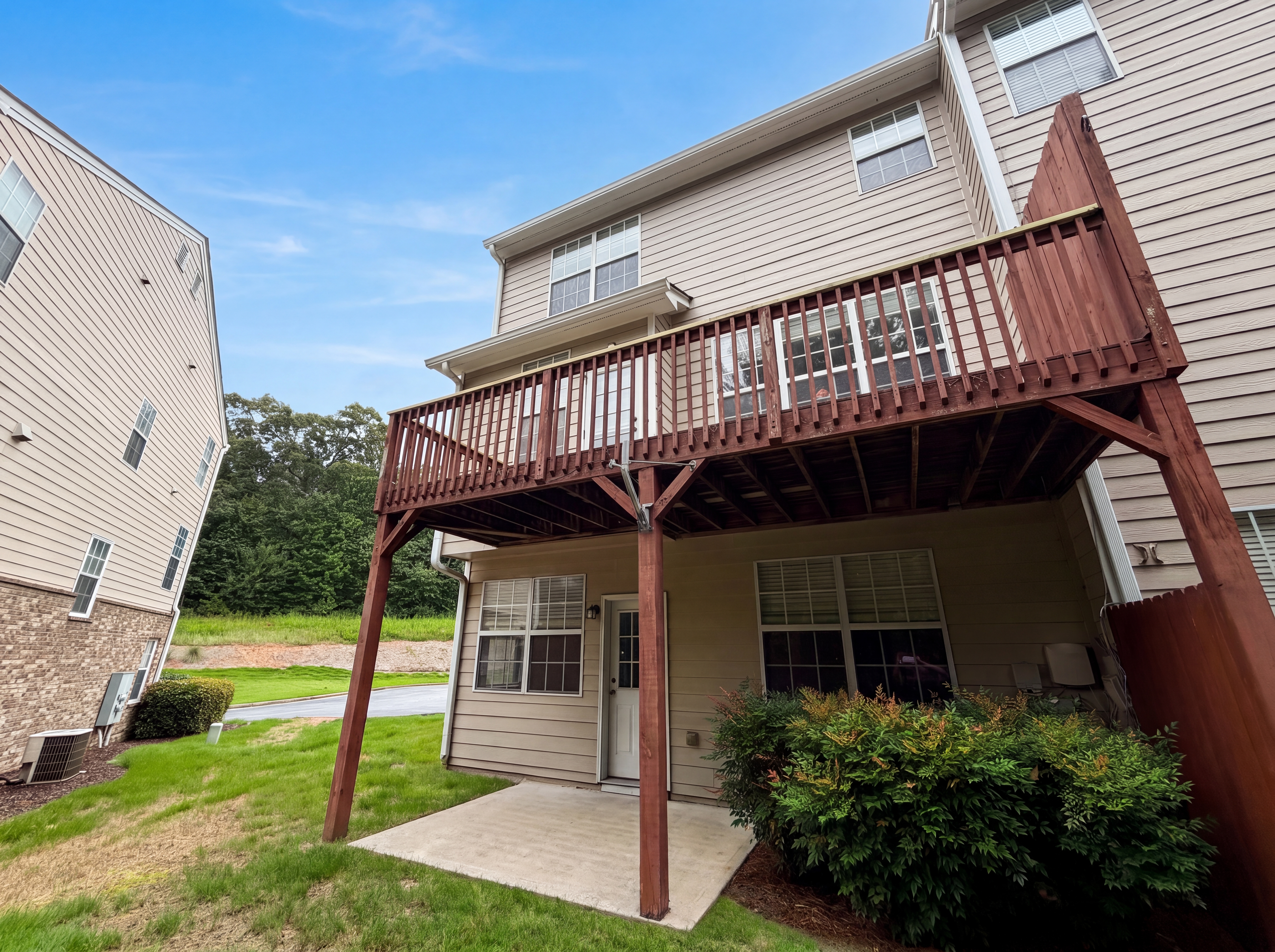 Photo 5 of 29 of 4660 Creekside Villas Way SE, Smyrna, GA