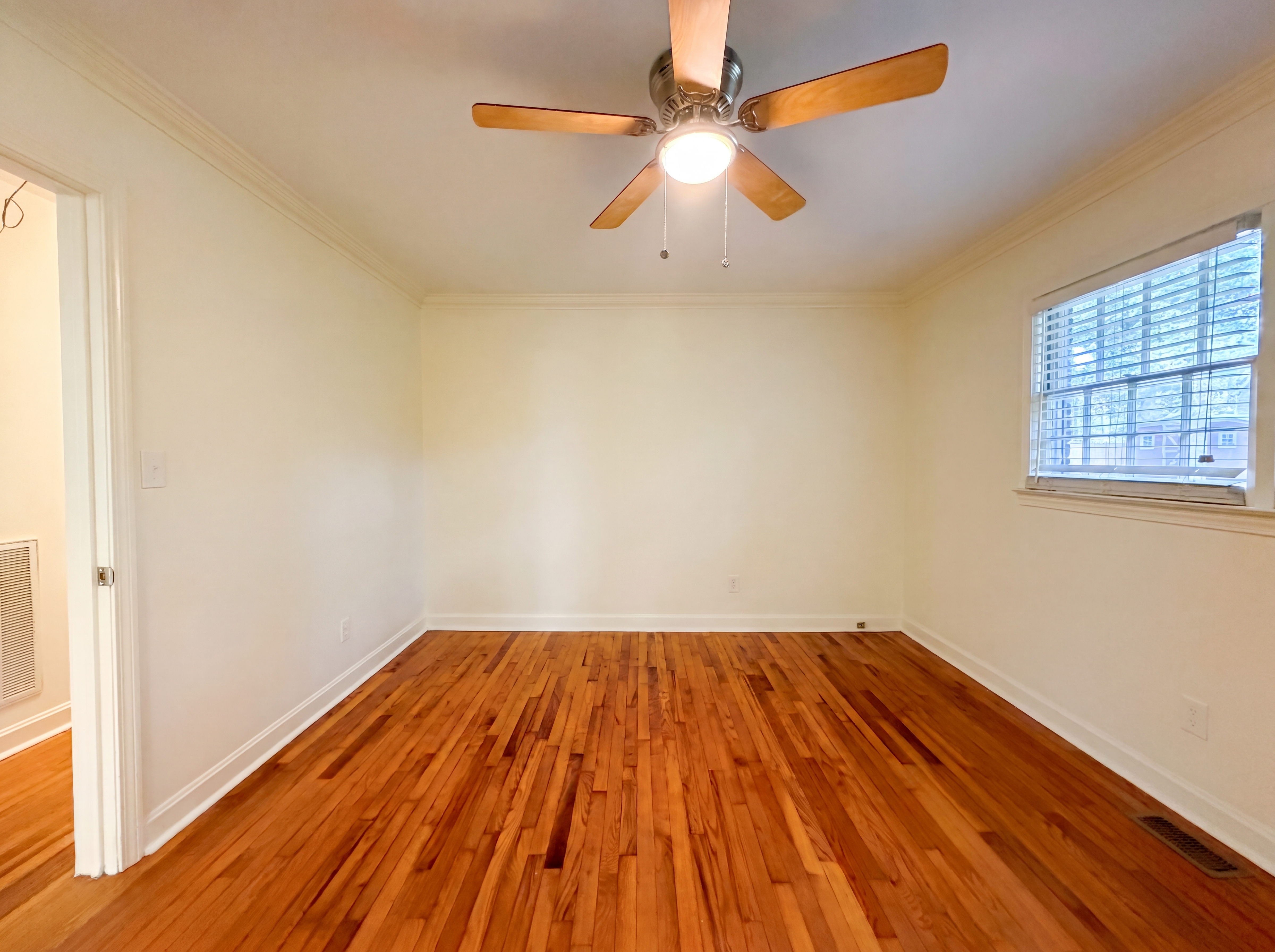 Photo 16 of 26 of 1309 Tohari Rd, Winston Salem, NC