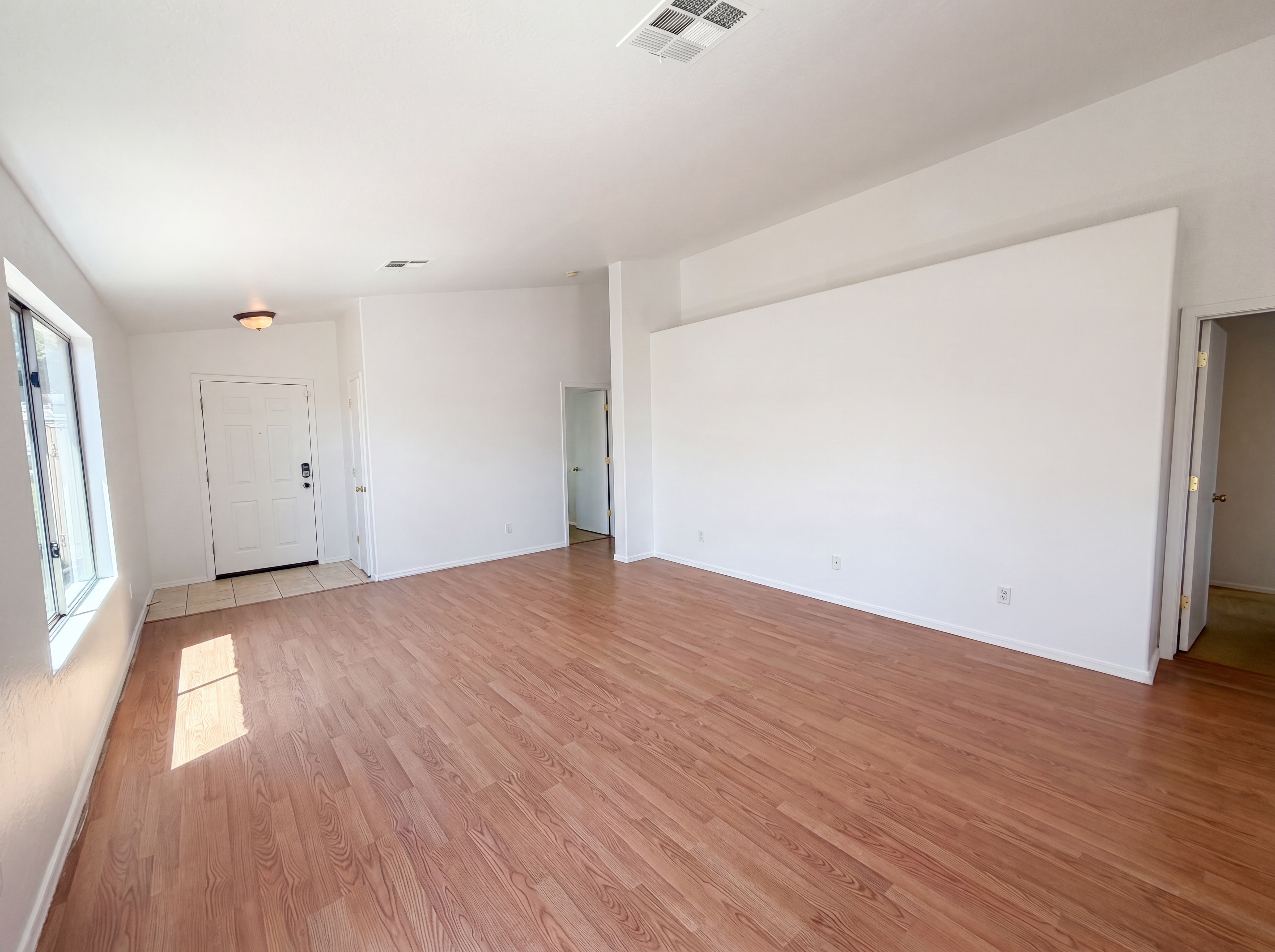 Photo 19 of 27 of 15861 W Papago St, Goodyear, AZ