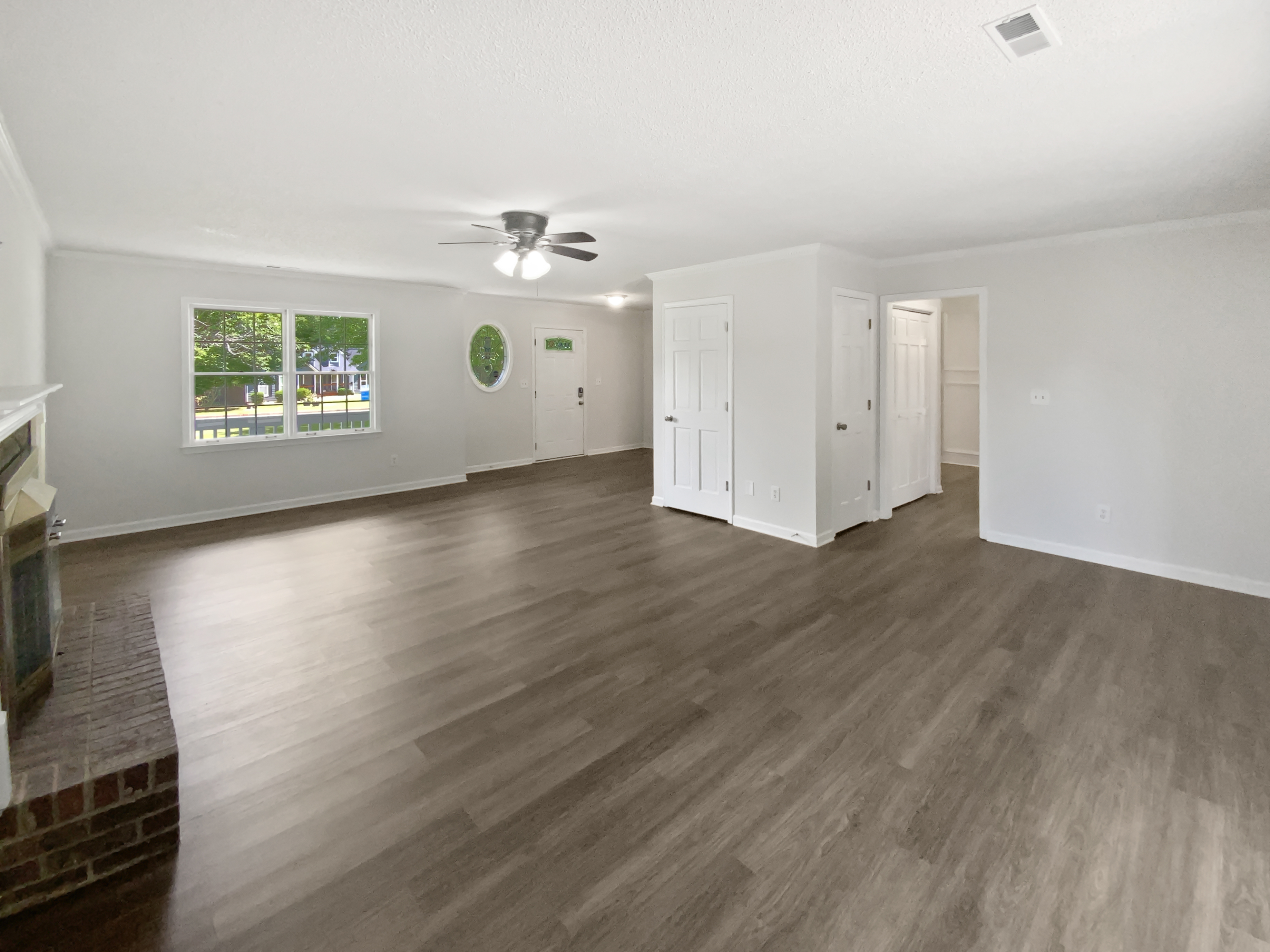 Photo 14 of 29 of 225 Woodfield Ct, McDonough, GA