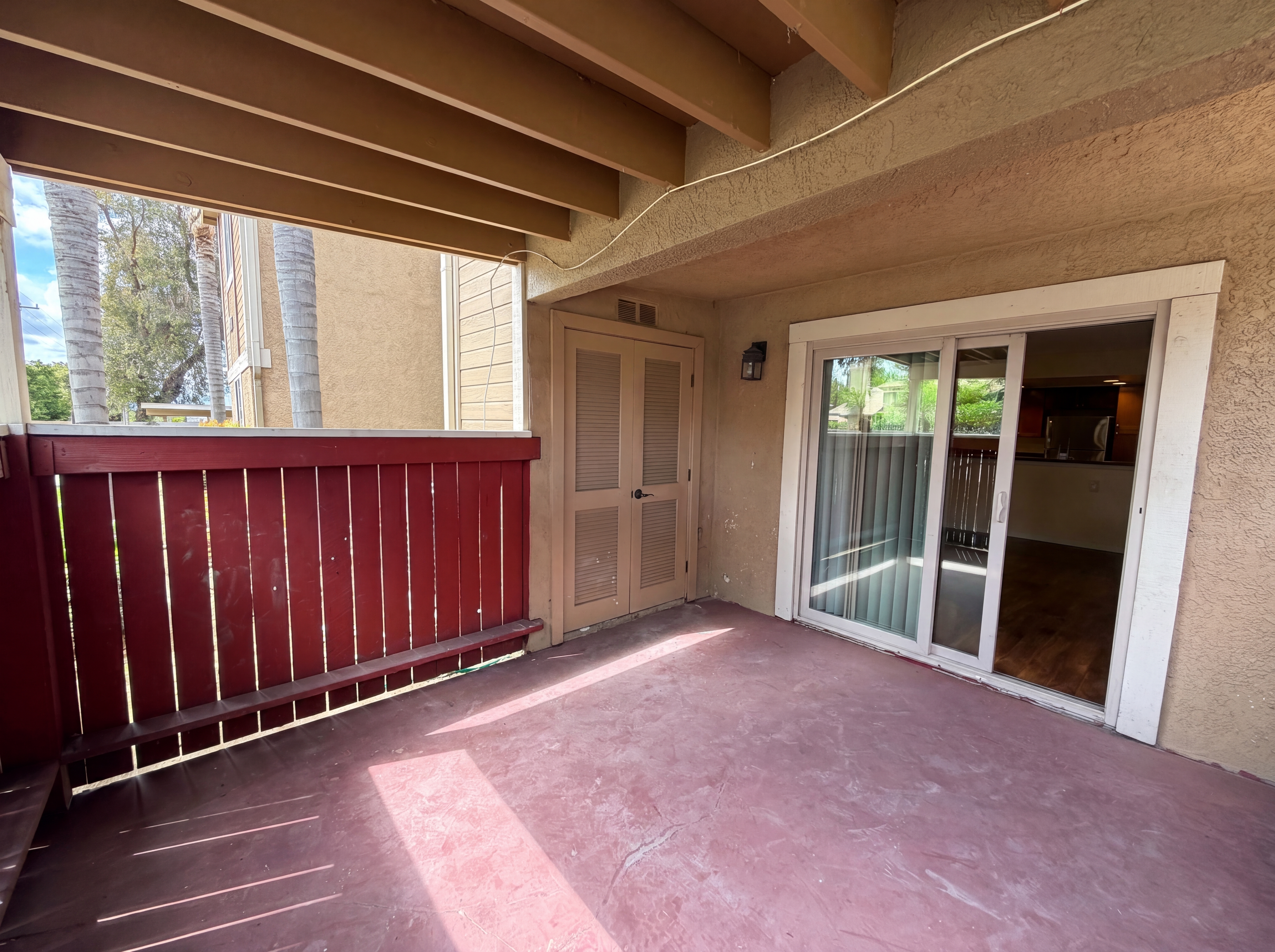 Photo 5 of 31 of 920 S Palmetto Ave, Ontario, CA
