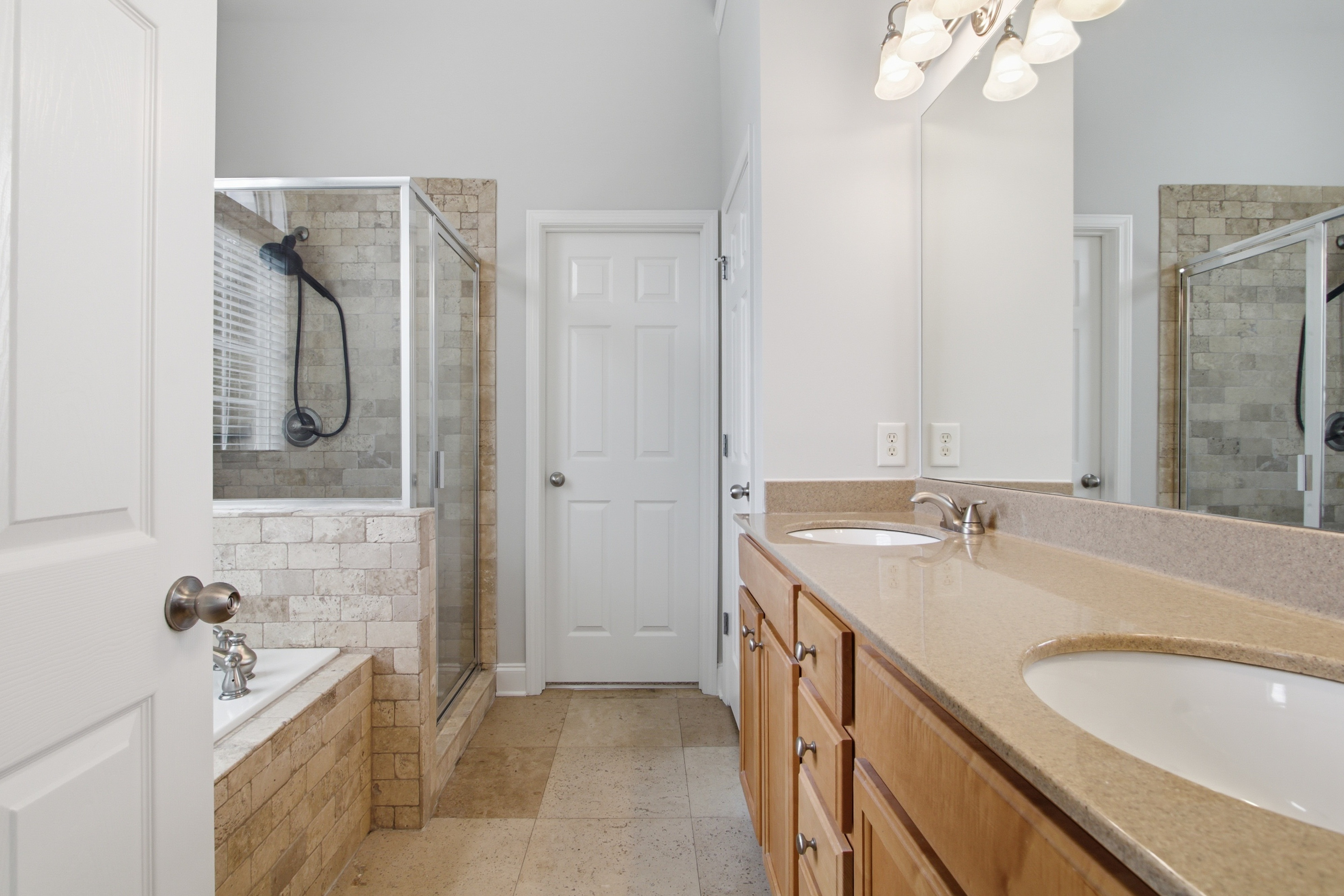 Photo 6 of 46 of 30 Roberson Dr NE, Cartersville, GA