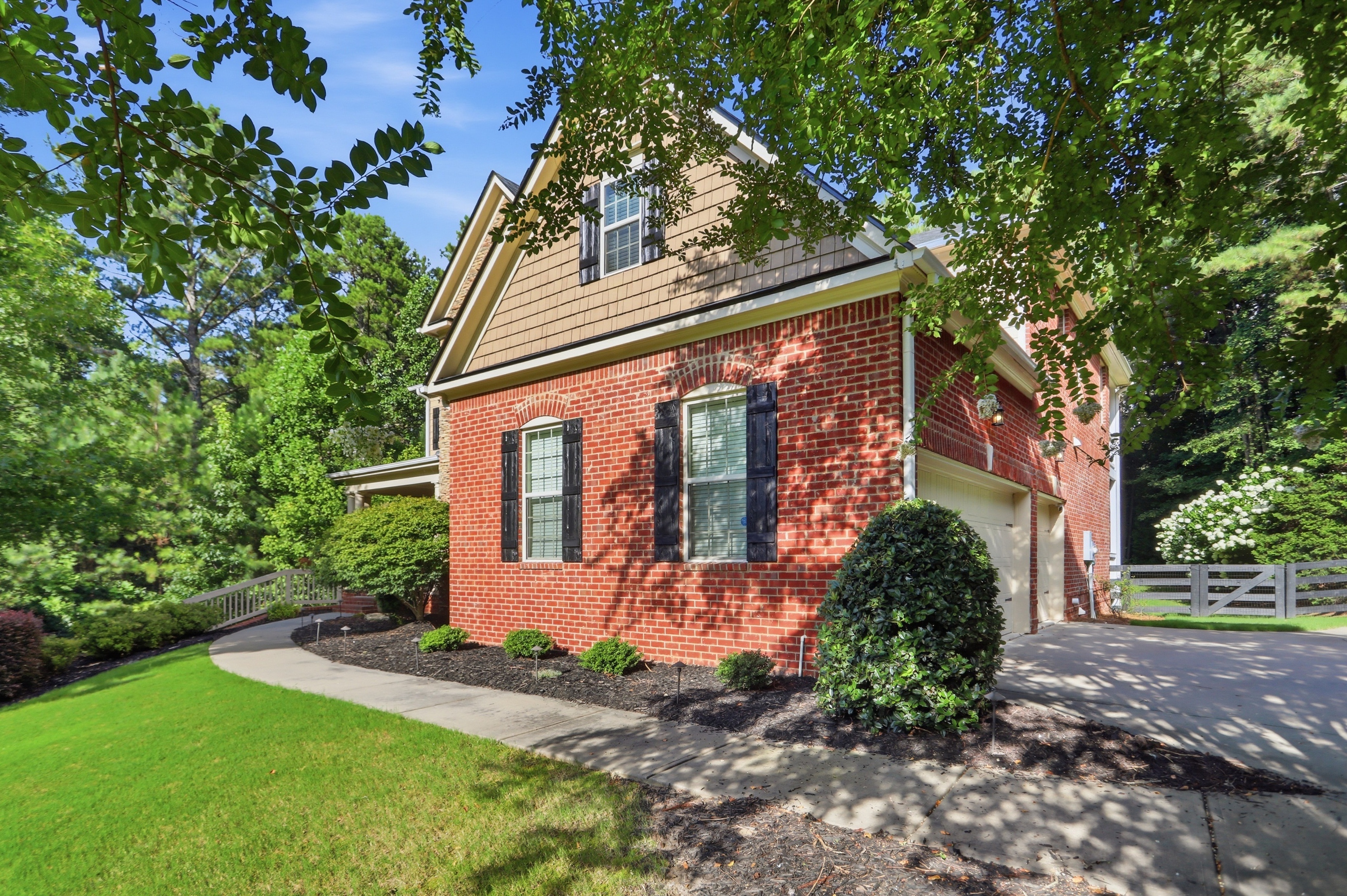 Photo 7 of 56 of 1836 Heritage Pass, Alpharetta, GA