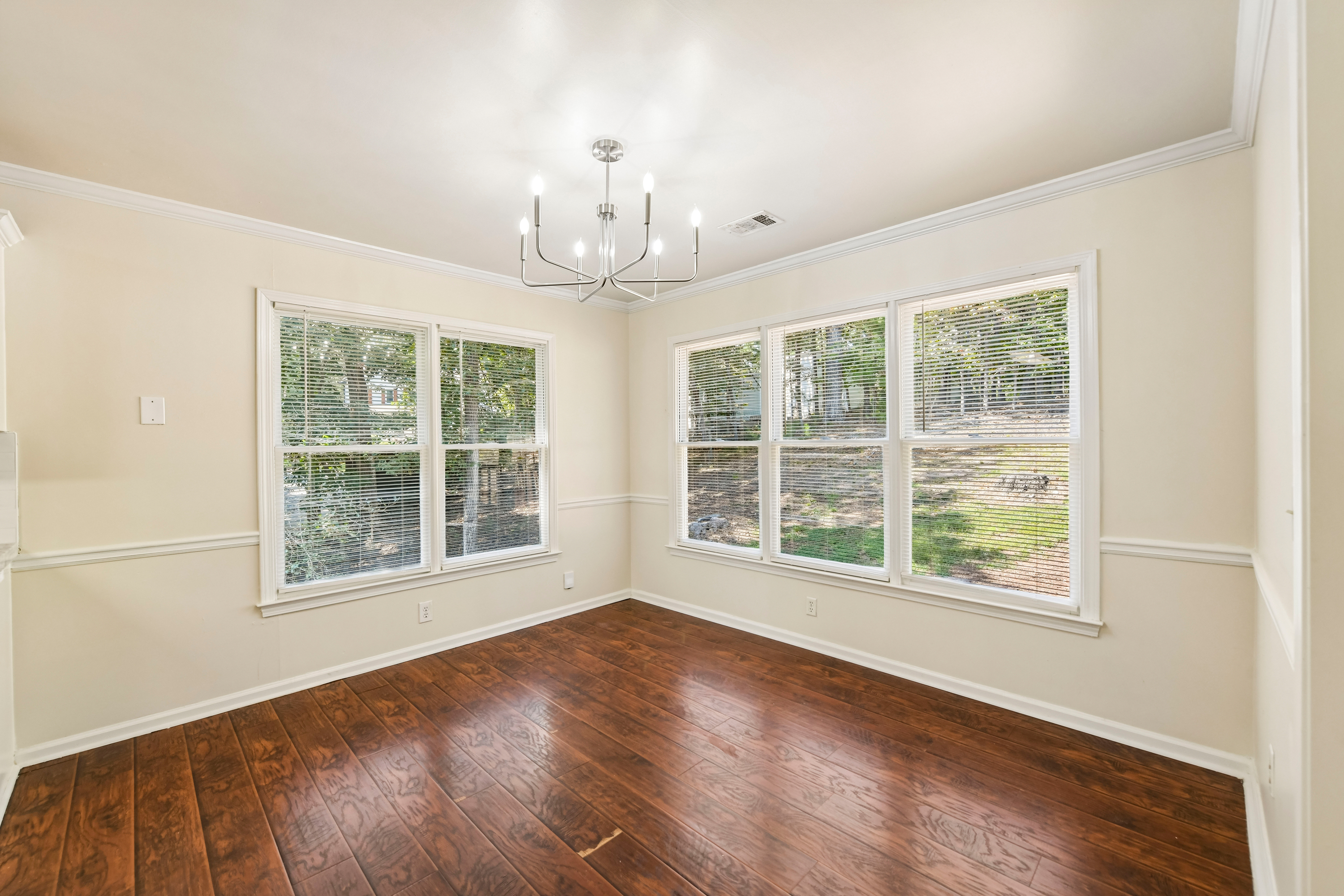 Photo 20 of 33 of 6608 Windbrook Way, Flowery Branch, GA