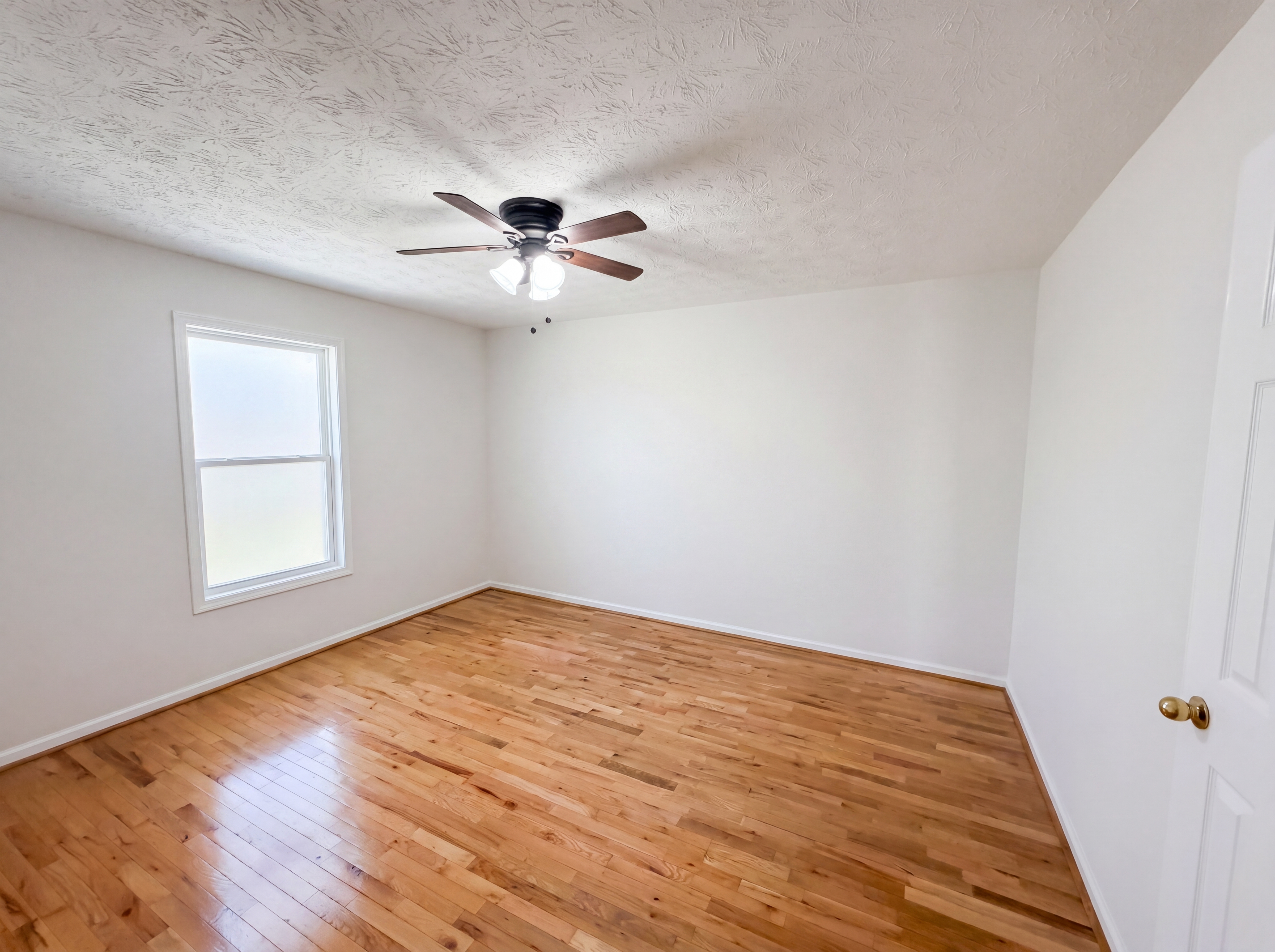Photo 12 of 25 of 1556 Wynfield Ct, Auburn, GA