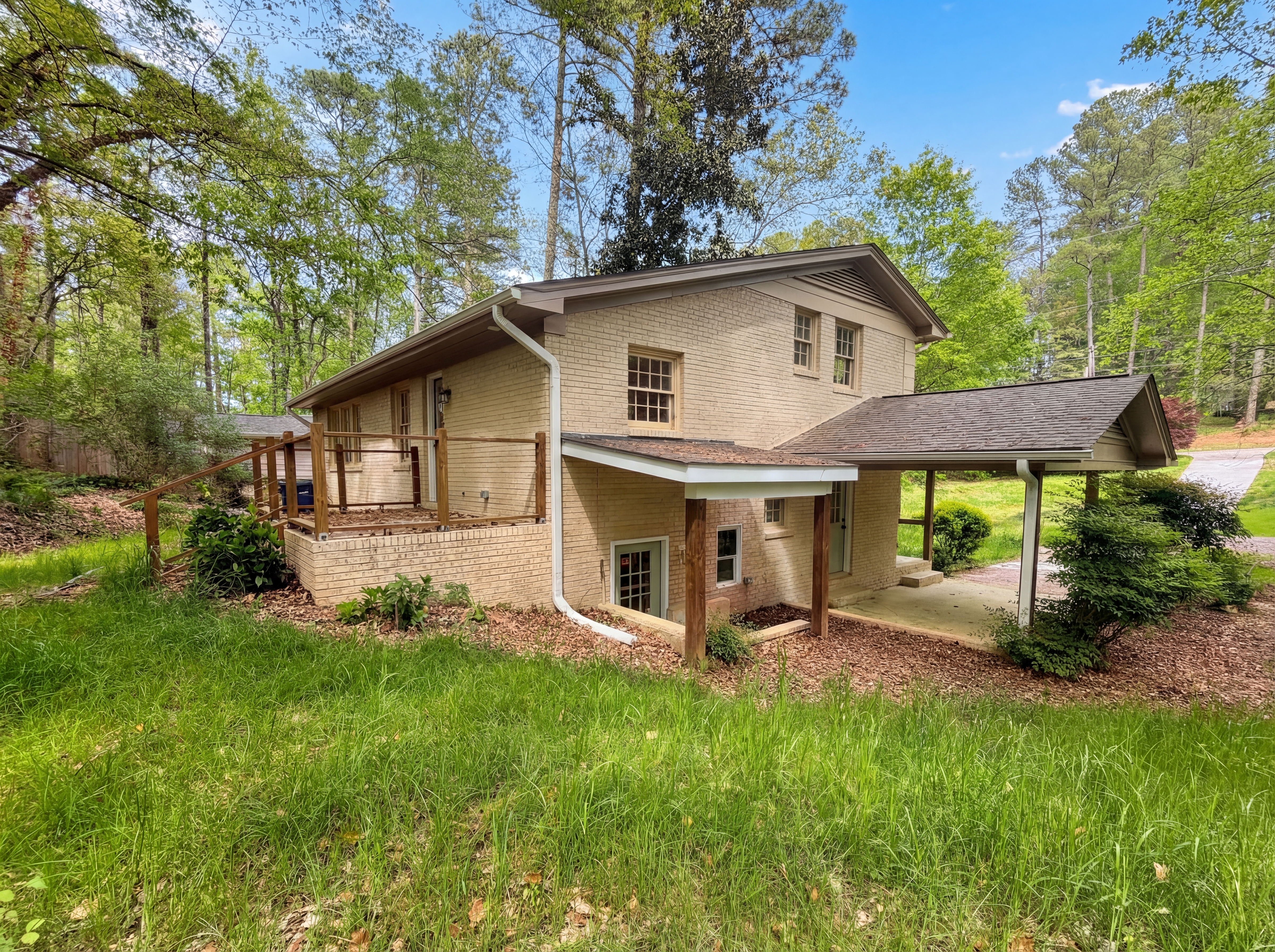 Photo 5 of 19 of 4117 White Pine Dr, Raleigh, NC