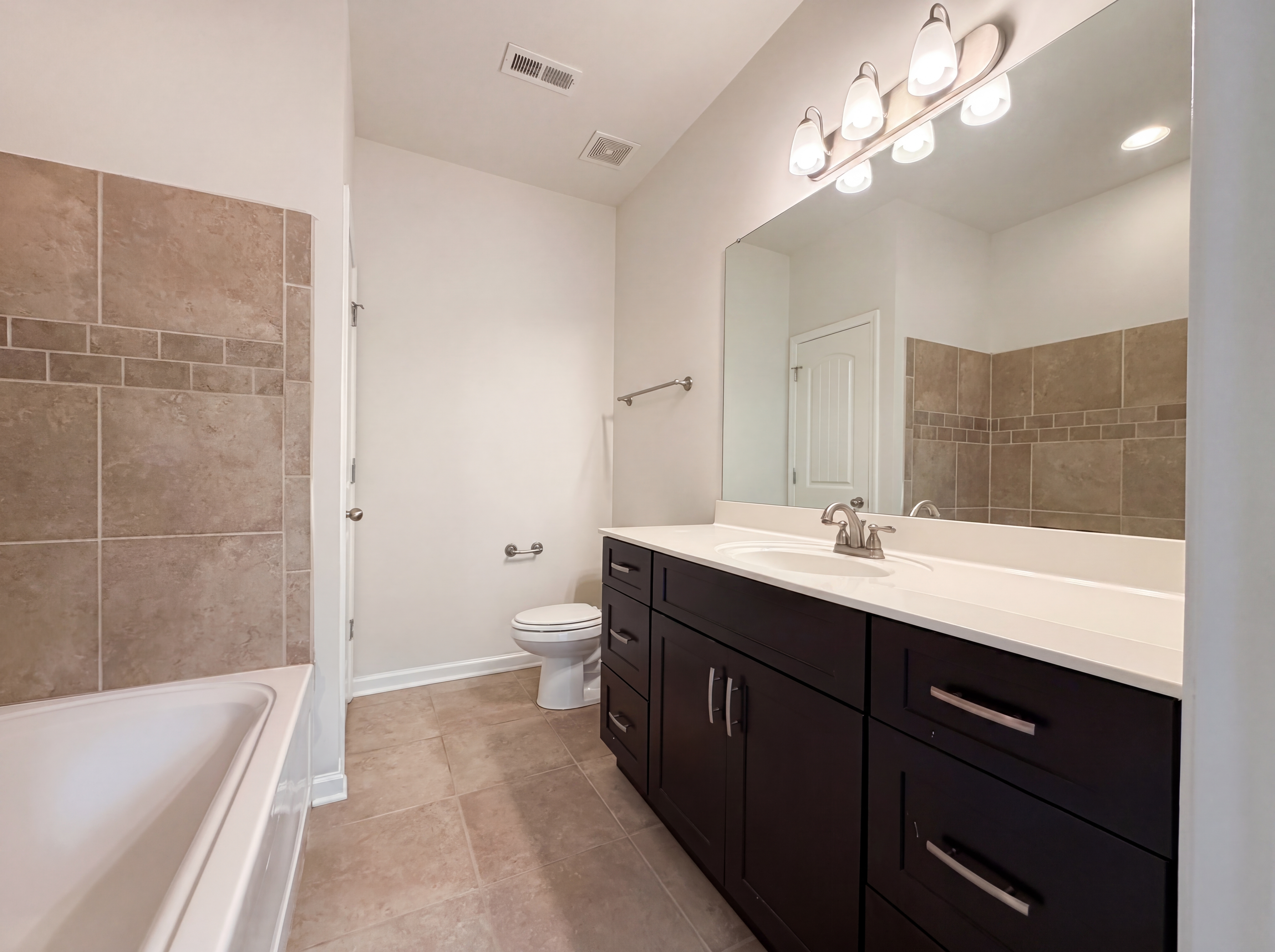 Photo 12 of 17 of 2265 Cason Ln, Murfreesboro, TN