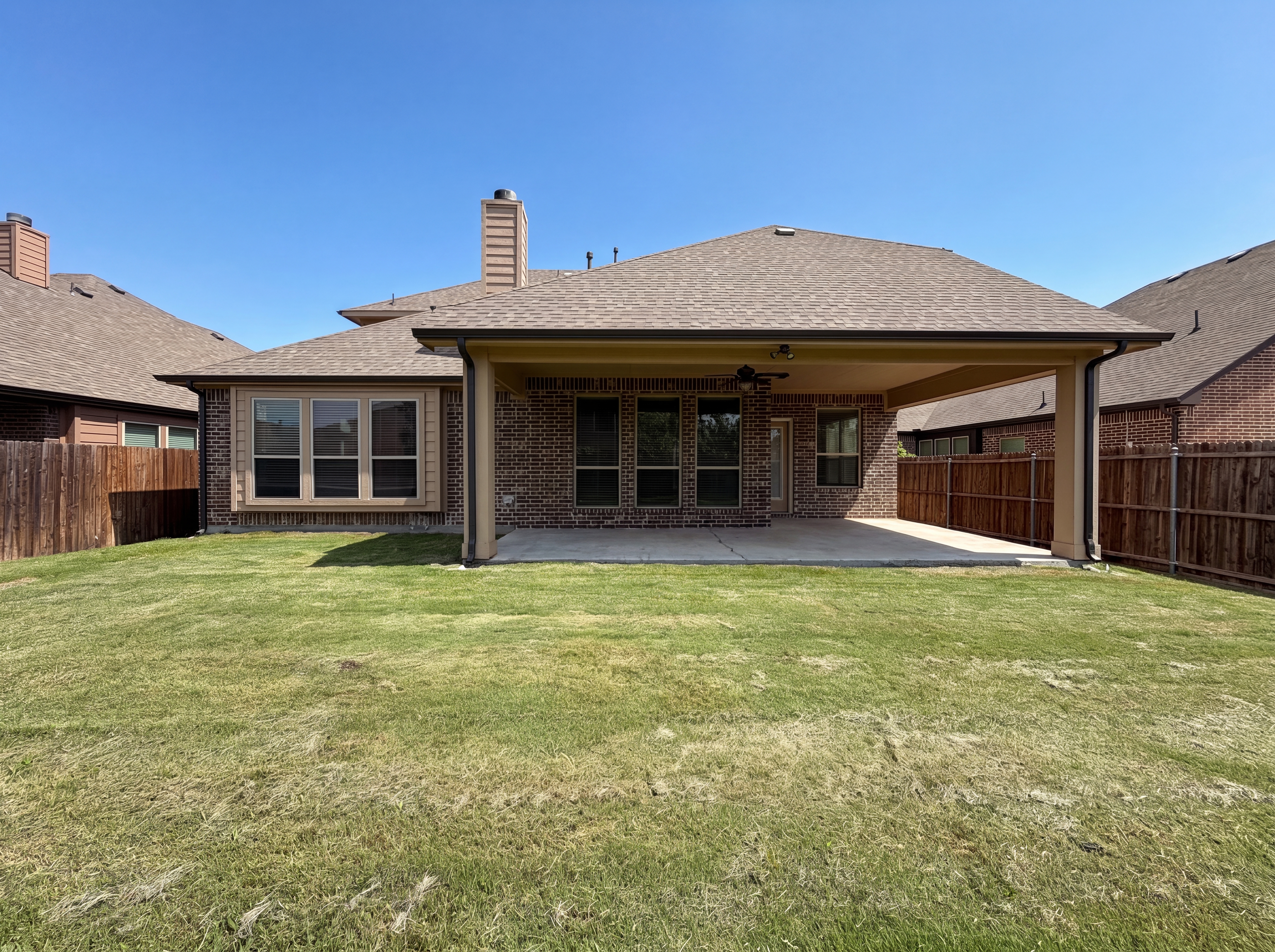 Photo 29 of 34 of 725 Lyndhurst Dr, Anna, TX